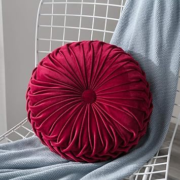 round pintuck pillow