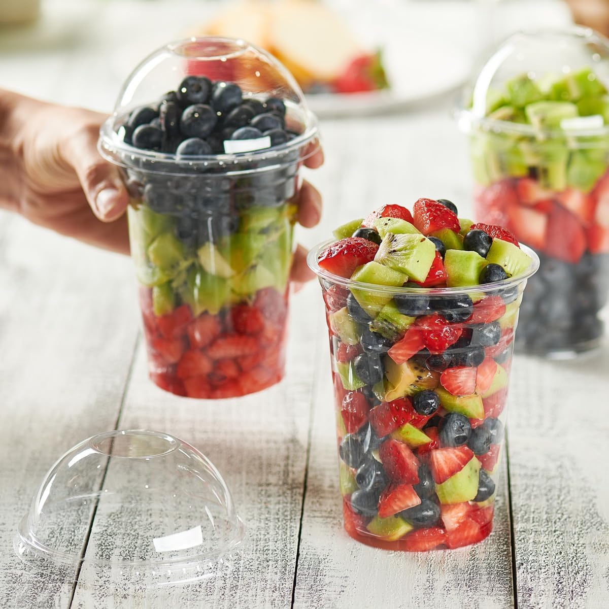GUSTO [50 Count cups and lids - without straw slot (16 oz. Clear Cups with Dome Lids)