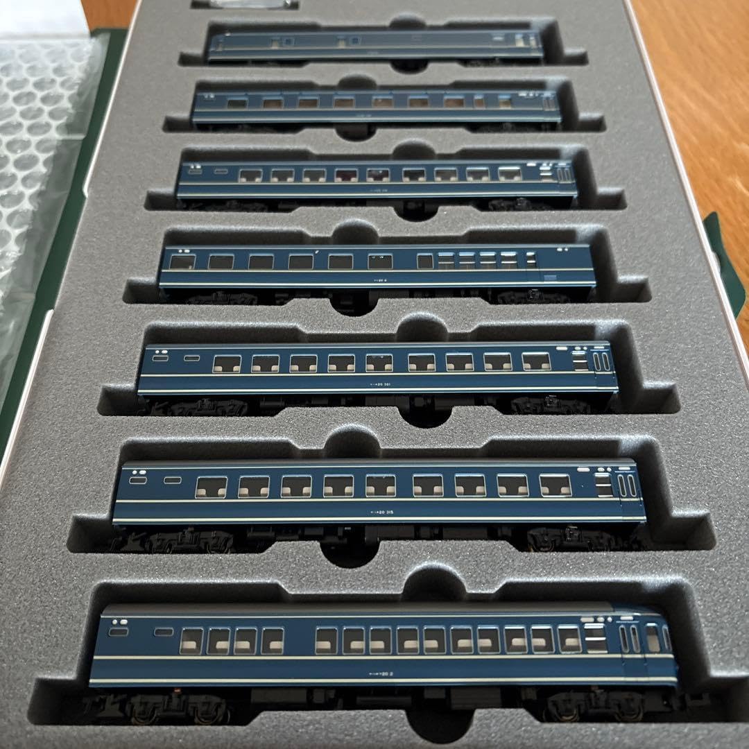KATO 10-1352 20系寝台特急「日本海」7両基本セット + 10-1353