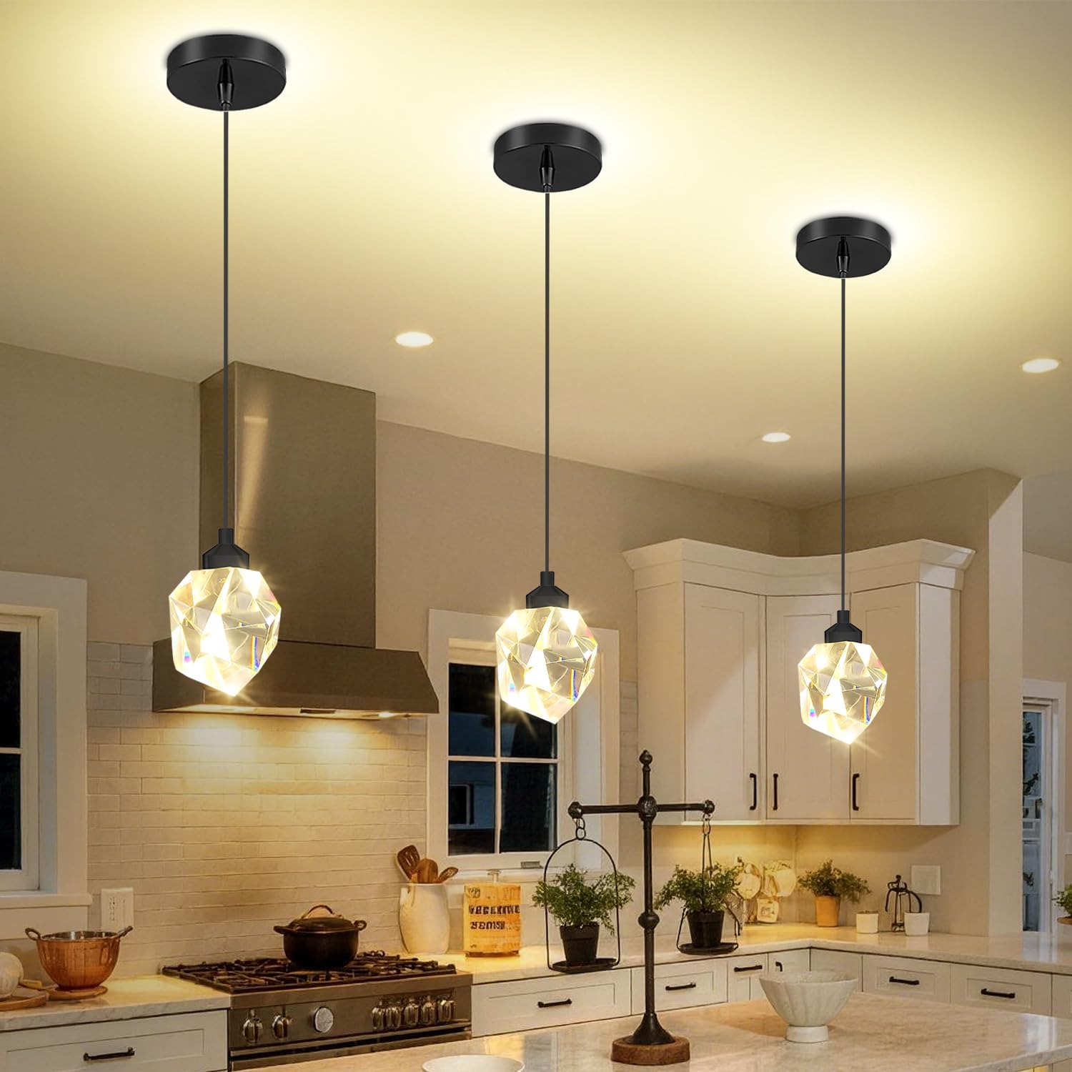 Modern Pendant Lights Kitchen Island, Mini Black Pendant Light, Led Small Crystal Chandelier for Dining Room 3000K-6000k,5W