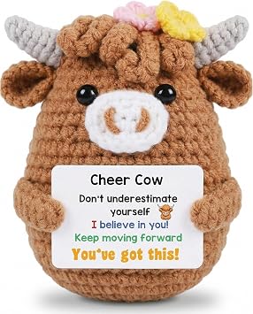 Mini Funny Positive Crochet Cow Gifts, Handmade Cute Crochet Cow Plush with Card, Emotional Inspirational Support Animal Gift for Women Men Fathers Day Family Party Decorations