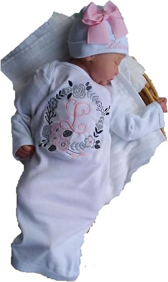 Theposhlayette Newborn Baby Girl Coming Home Outfit Personalized Layette Gown with Beanie Baby Girl Shower Gifts (White/Pink) (0 to 3 months), Pink/White, 0 to 3 months: Buy Online at Best Price in UAE