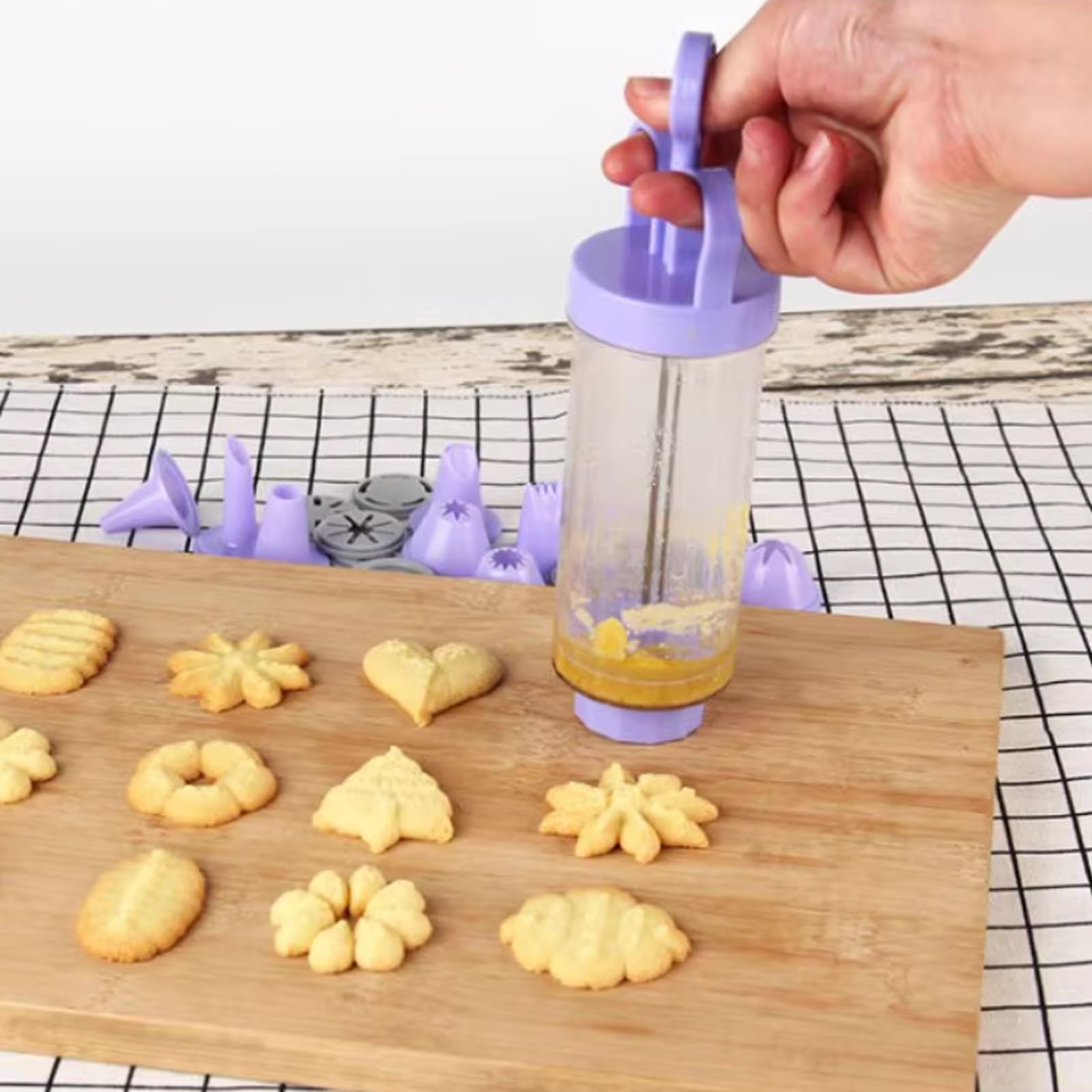 Lot de Douilles à pâtisserie, Piping Tips Cake Decorating Icing Tool with 7pcs
