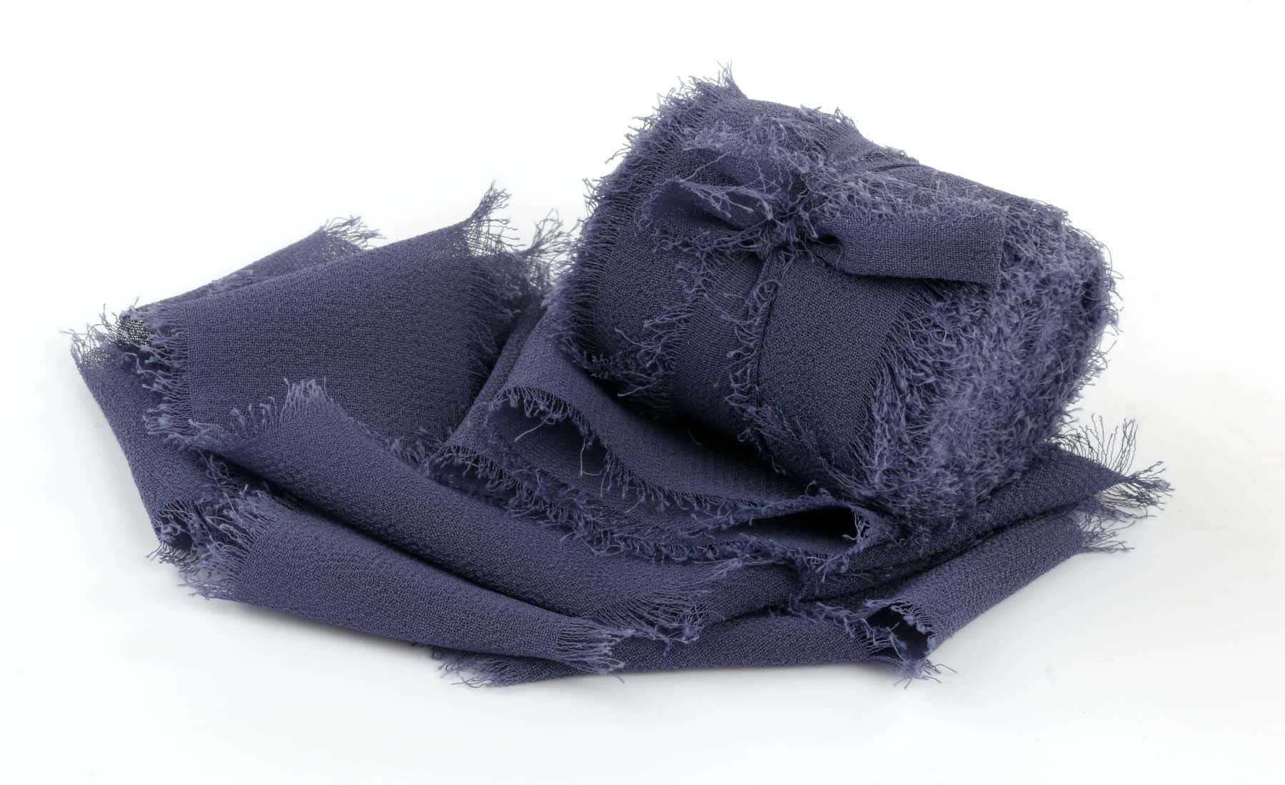 Vitalizart Ruban en mousseline de soie fait main bleu poudré et layette de 3,8 cm x 19,2 m, bords effilochés pour invitations, mariages, emballage cadeaux, bricolages et décorations de fêtes