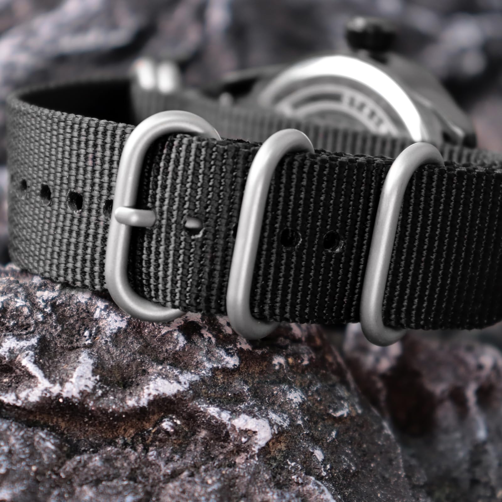 addies Reloj militar de 44 mm para hombre, pantalla de 3 fechas, resistente al agua, resistente al agua, para exteriores, correa de nailon de secado rápido