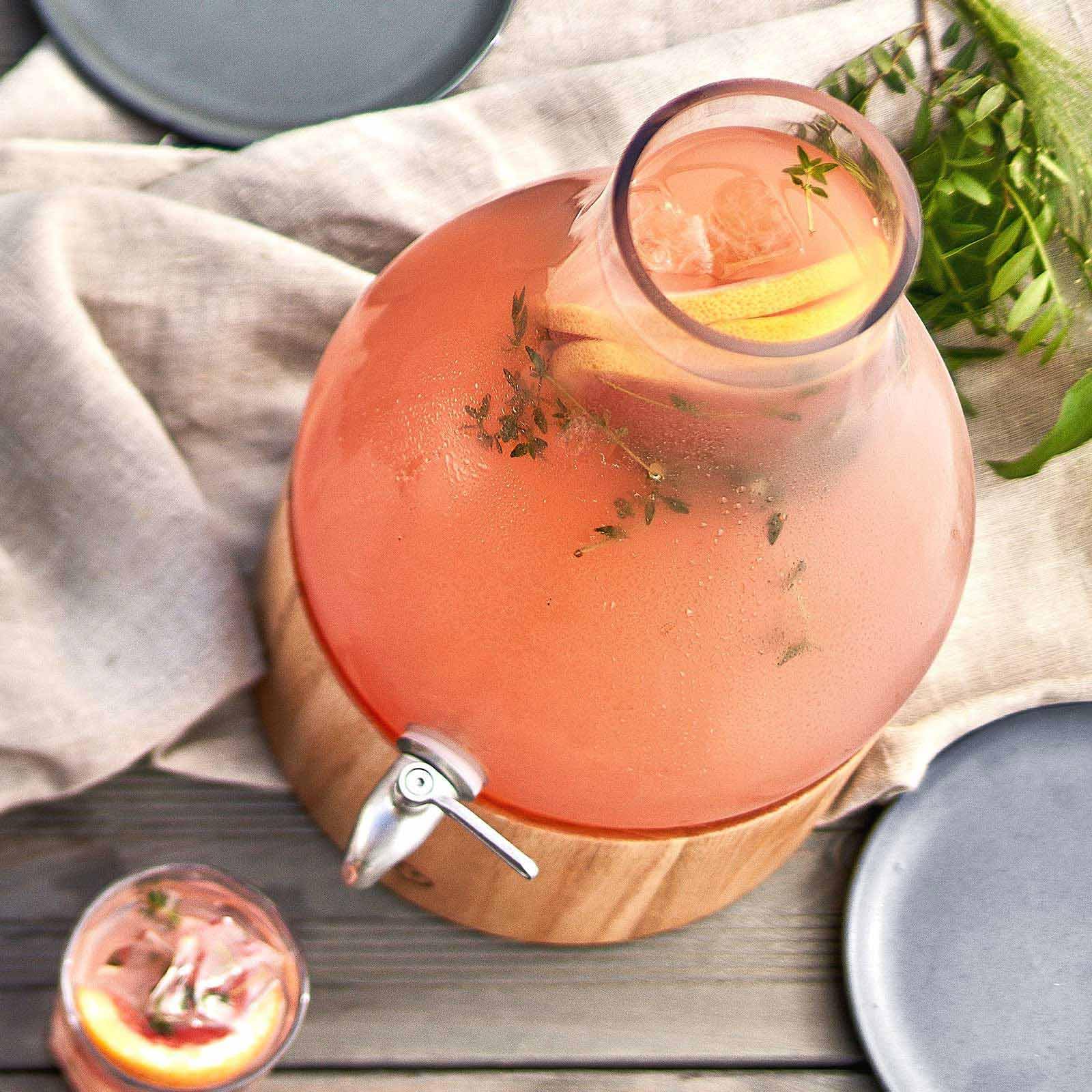 SPRINGLANE Glas Getränkespender 5,5 L Gloria mit Edelstahl-Zapfhahn & Ständer aus Gummibaumholz, Limonaden-Spender, Vintage Design Mason Jar