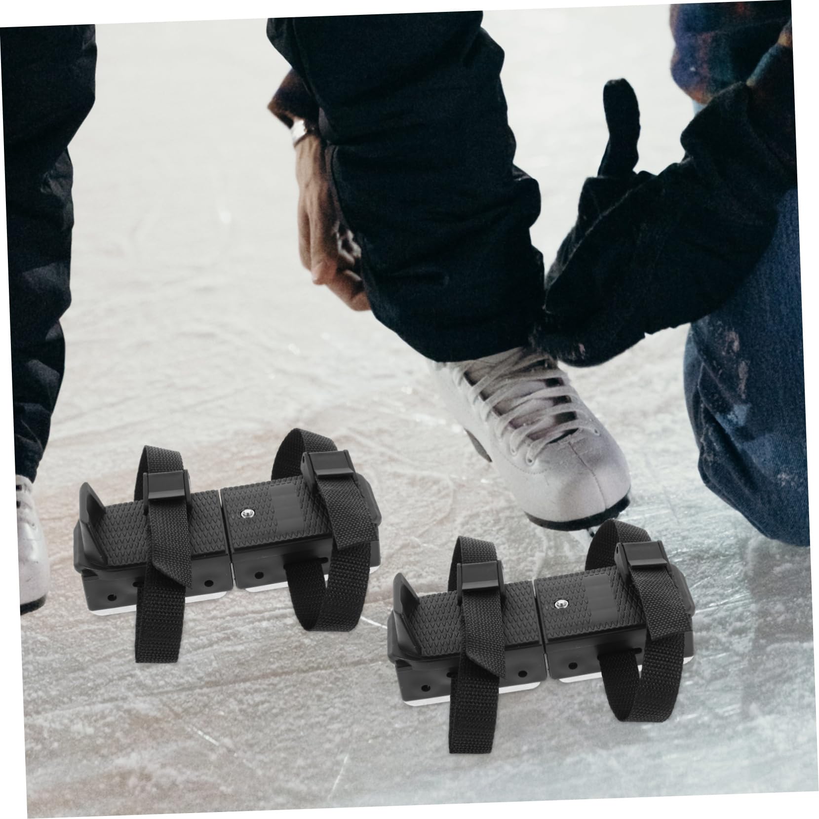 Kinder Eislaufschuhe mit Befestigungsriemen, Verstellbar, Leicht, Schwarz