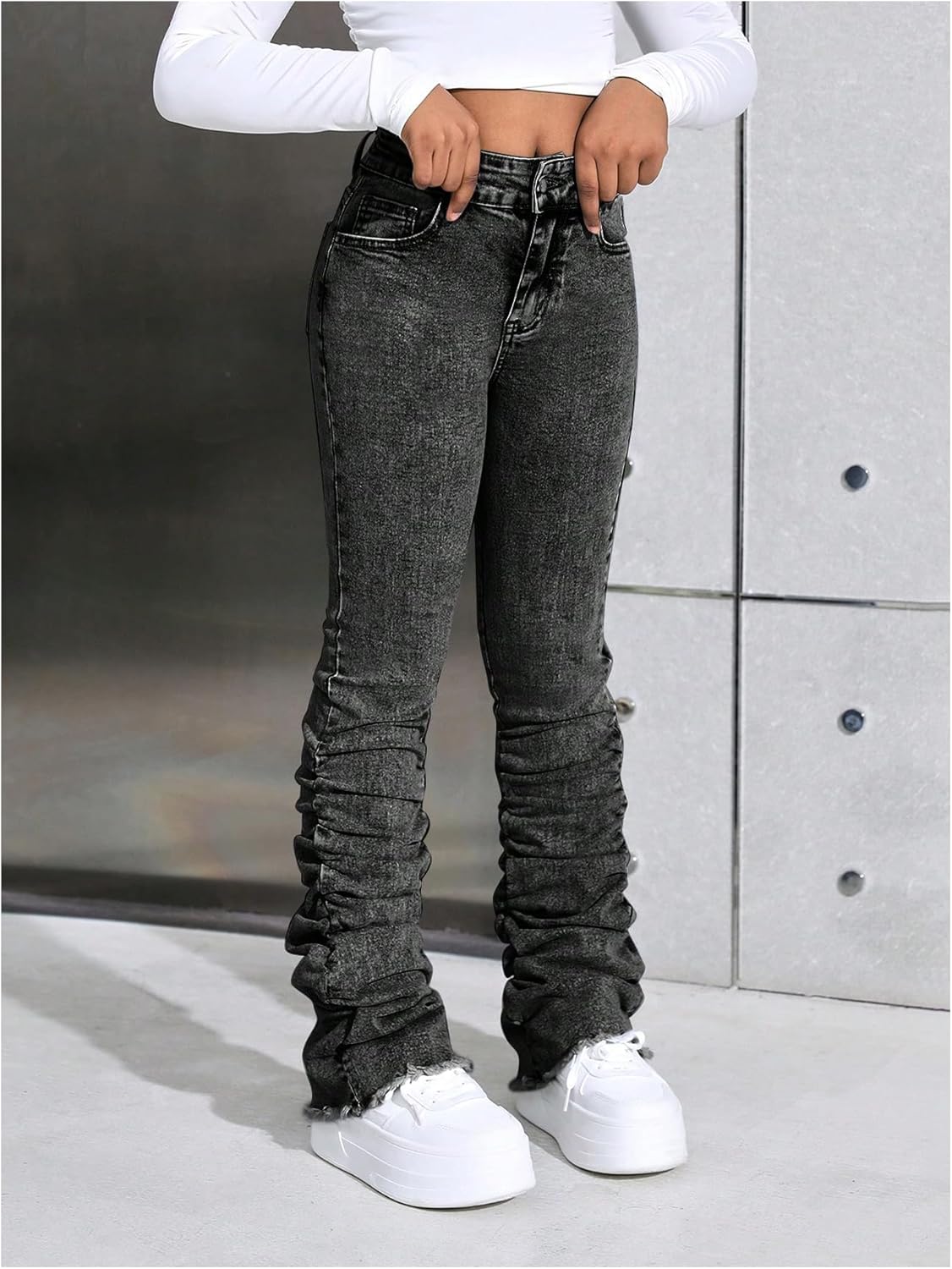 WDIRARA Girl's Distressed Flare Jeans Y2K Streetwear Skinny Denim Stacked Pants with Pockets