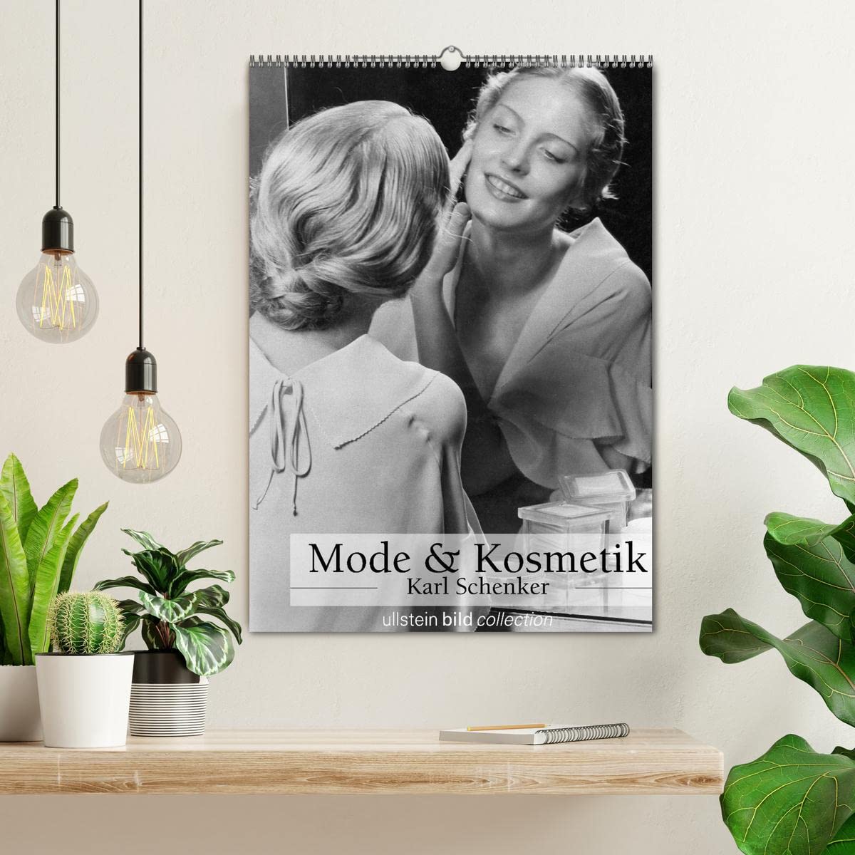 Mode und Kosmetik - Karl Schenker (Wandkalender 2026 DIN A2 hoch), CALVENDO Monatskalender: Fotografien der ullstein bild collection zu Karl Schenker "Mode und Kosmetik"