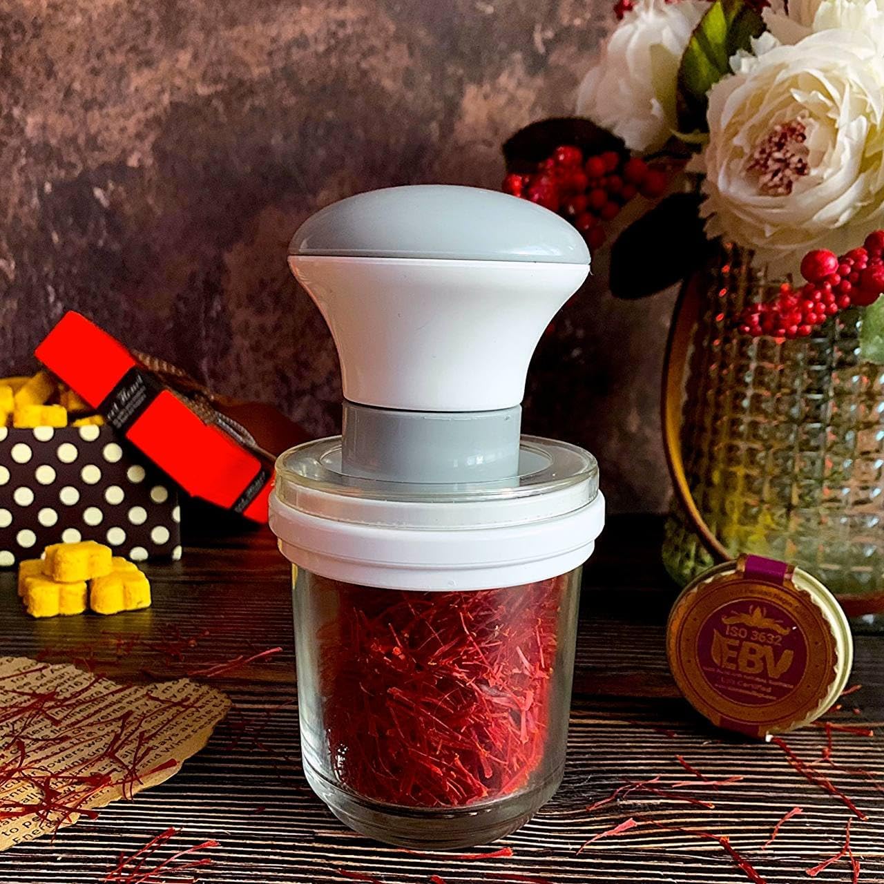 Deluxe Saffron Mill Grinder – Handheld Glass Spice Grinder for Saffron Threads – Fine Powder Mortar with Mesh – Ideal for Cooking, Tea, Herbal Use – Durable Design with Moisture-Proof Lid_Grey Color