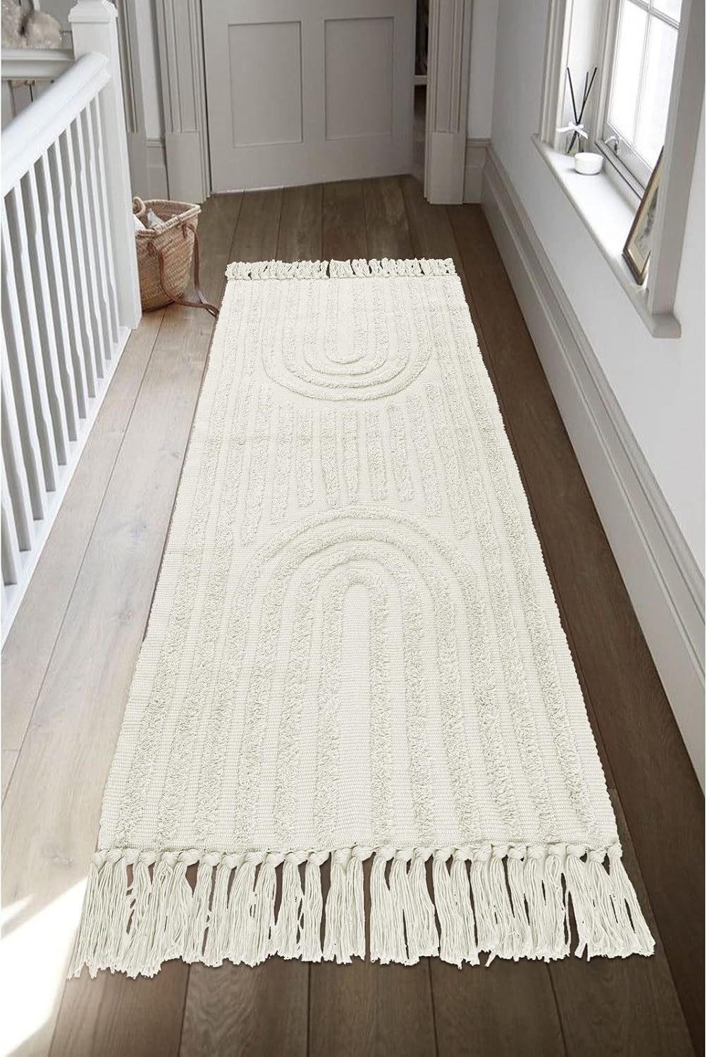 LEEVAN Runner Rug 2.6x10Ft Hand Woven Living Room Rug Long Kitchen Runner Boho Dining Room Mat Rainbow Bedside Rug Cotton Tassel Area Rug Machine Washable Rug Perfect for Playroom Entryway Hallway