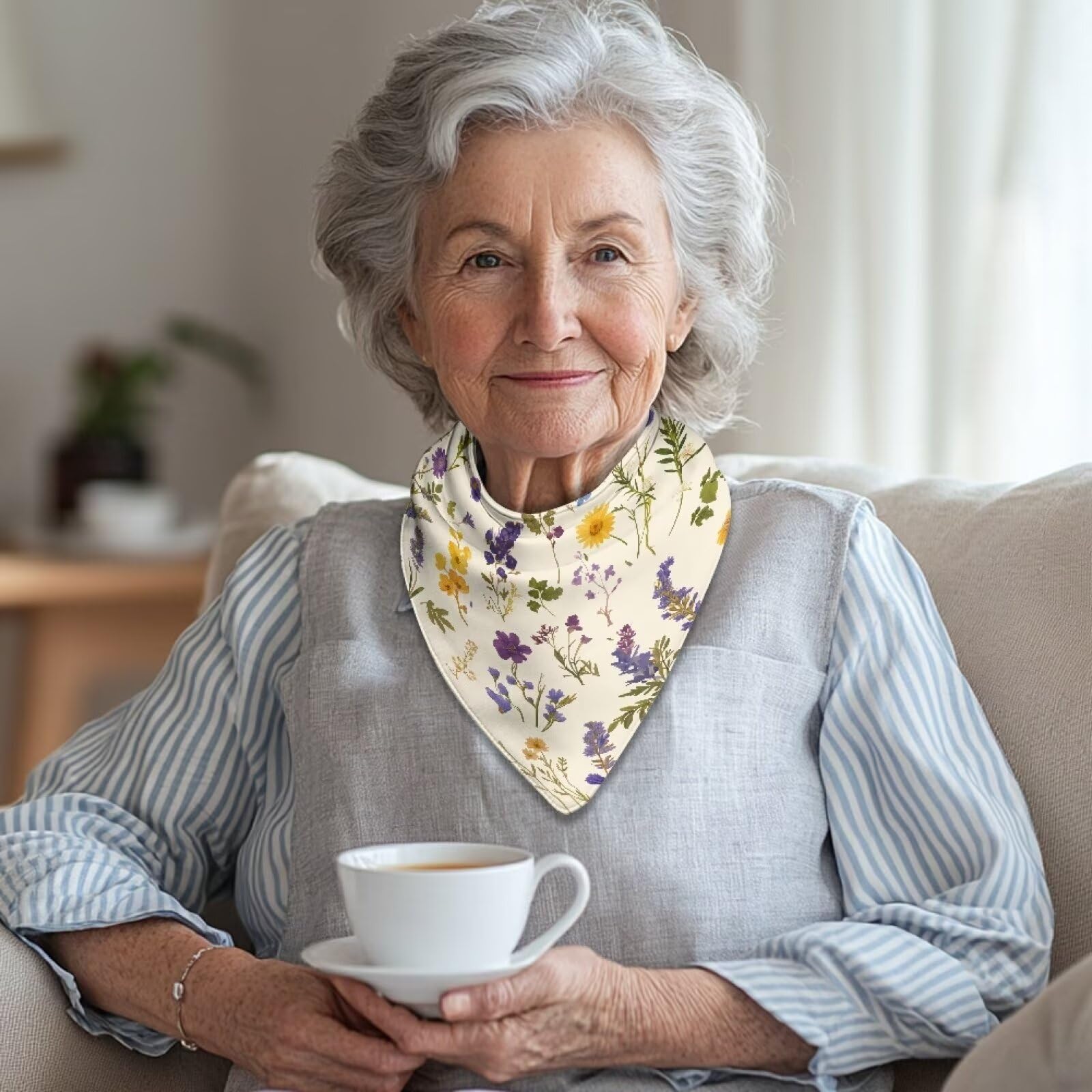 Qehuruxo Purple Floral 4 Pack Adult Bibs for Eating Reusable Drool Bib Waterproof Dining Clothing Protector Geriatric Supplies Easy Clean Large Bib for Elderly Dining