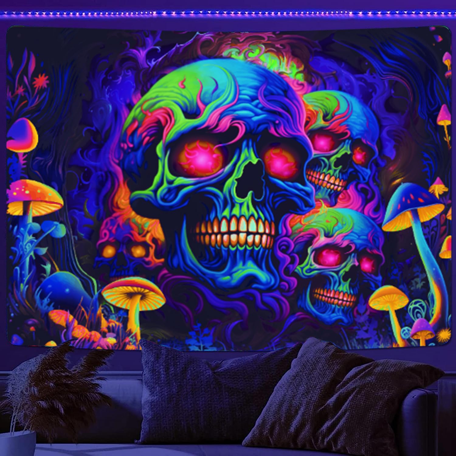 Amazon.com: Skull Blacklight Tapestry, UV Reactive Skeleton