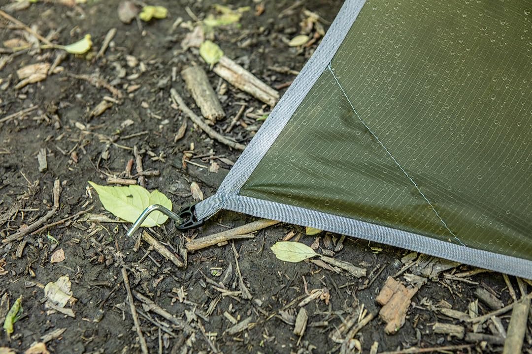 NEO TOOLS Bâche de tente, 360 x 290 cm, imperméable, légère, avec œillets, 4 piquets et 6 cordes, protection contre la neige, la pluie, légère et compacte, pour hamac, camping, randonnée, pique-nique,