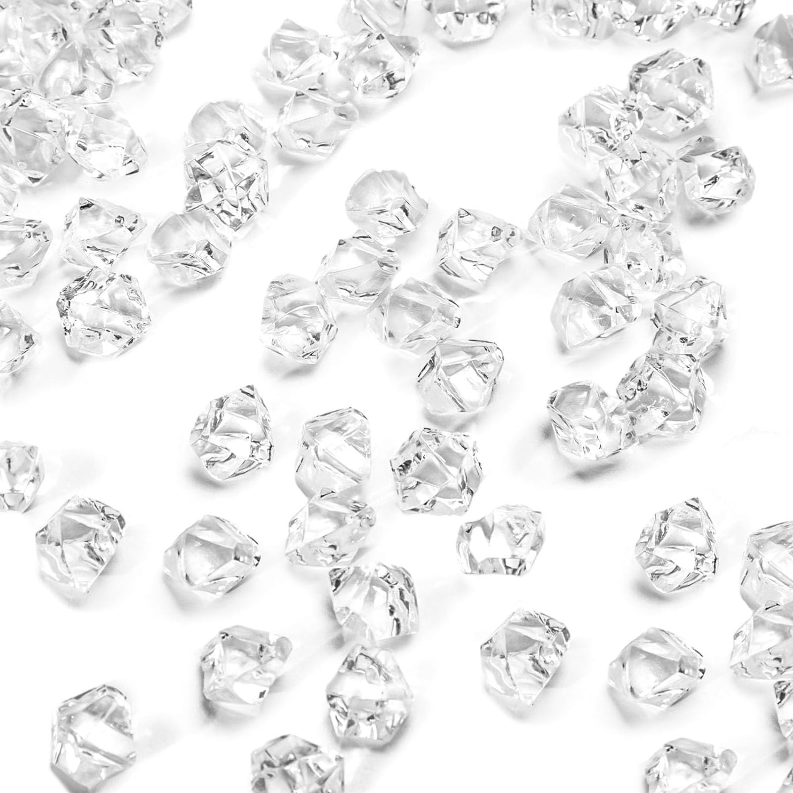 1050PCS Clear Fake Ice for Vase Fillers, Acrylic Fake Crystal Clear Vase Fillers Fish Tank Centerpiece Party Table Scatter Decor(0.4 x 0.6 inch)