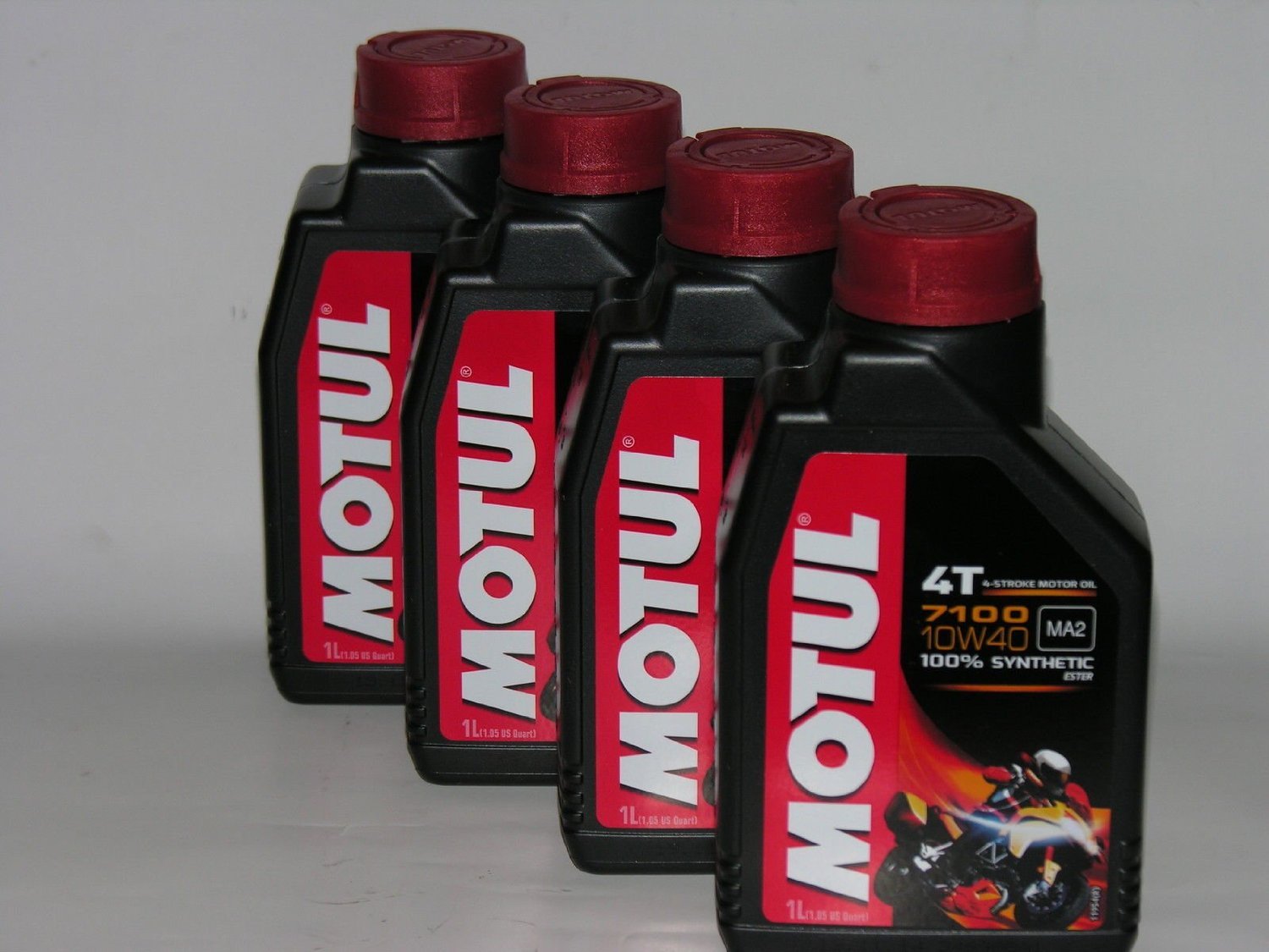 Motul 4T 7100 10W40 - Lote de 4 x 1 litro (= 4 litros) de aceite sintético para motor de moto