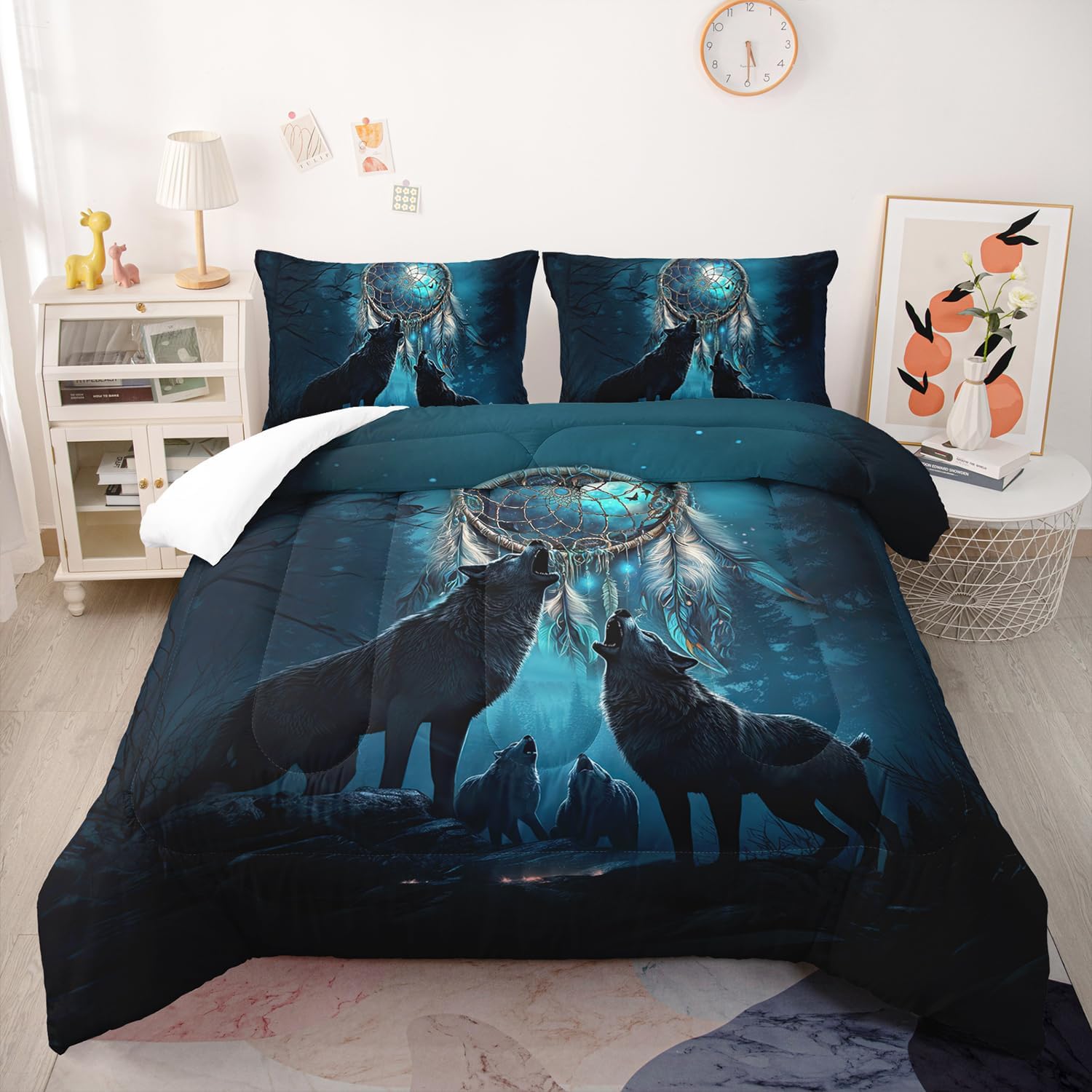 Dreamcatcher Wolf Comforter Set Queen Size for Kids Teens and Adults Moonlight Forest Wolf Printed Quilt Set for Bedroom Soft Microfiber Print Quilt Set with 1 Comforter and 2 Pillowcases Dark Blue Wolf Queen
