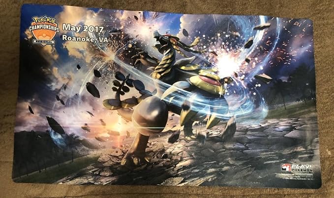 Amazon ポケモン 海外 公式プレイマット ジャラランガ 品 アニメ 萌えグッズ 通販