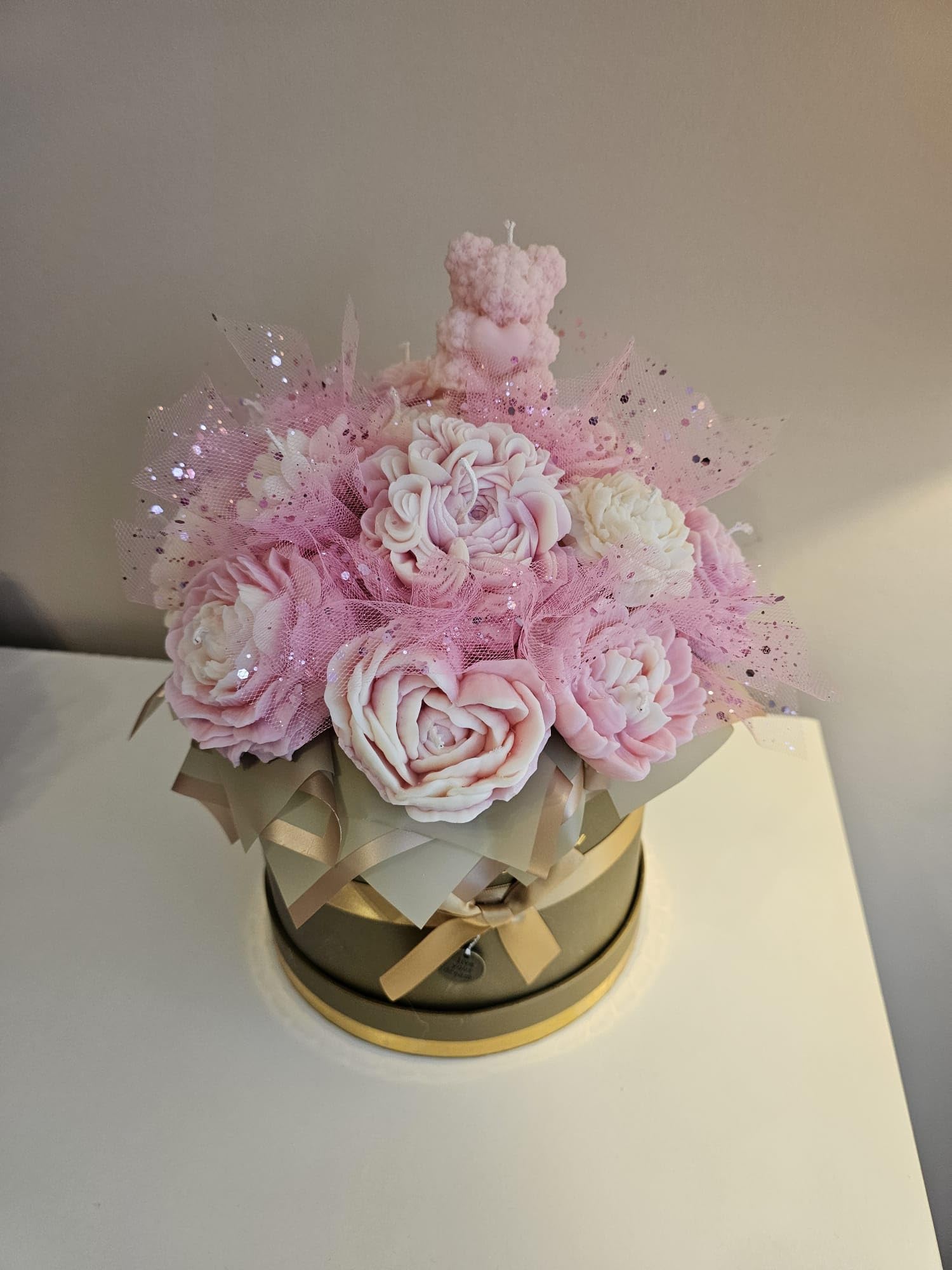 Duftkerzen Flowerbox mit Bär Vanille Rapswachs Handgefertigt | Romantische Dekoration, Kerzenstrauß floral, Muttertag & Valentinstag, Kerzen Geschenkset, Rosa Blumenbox