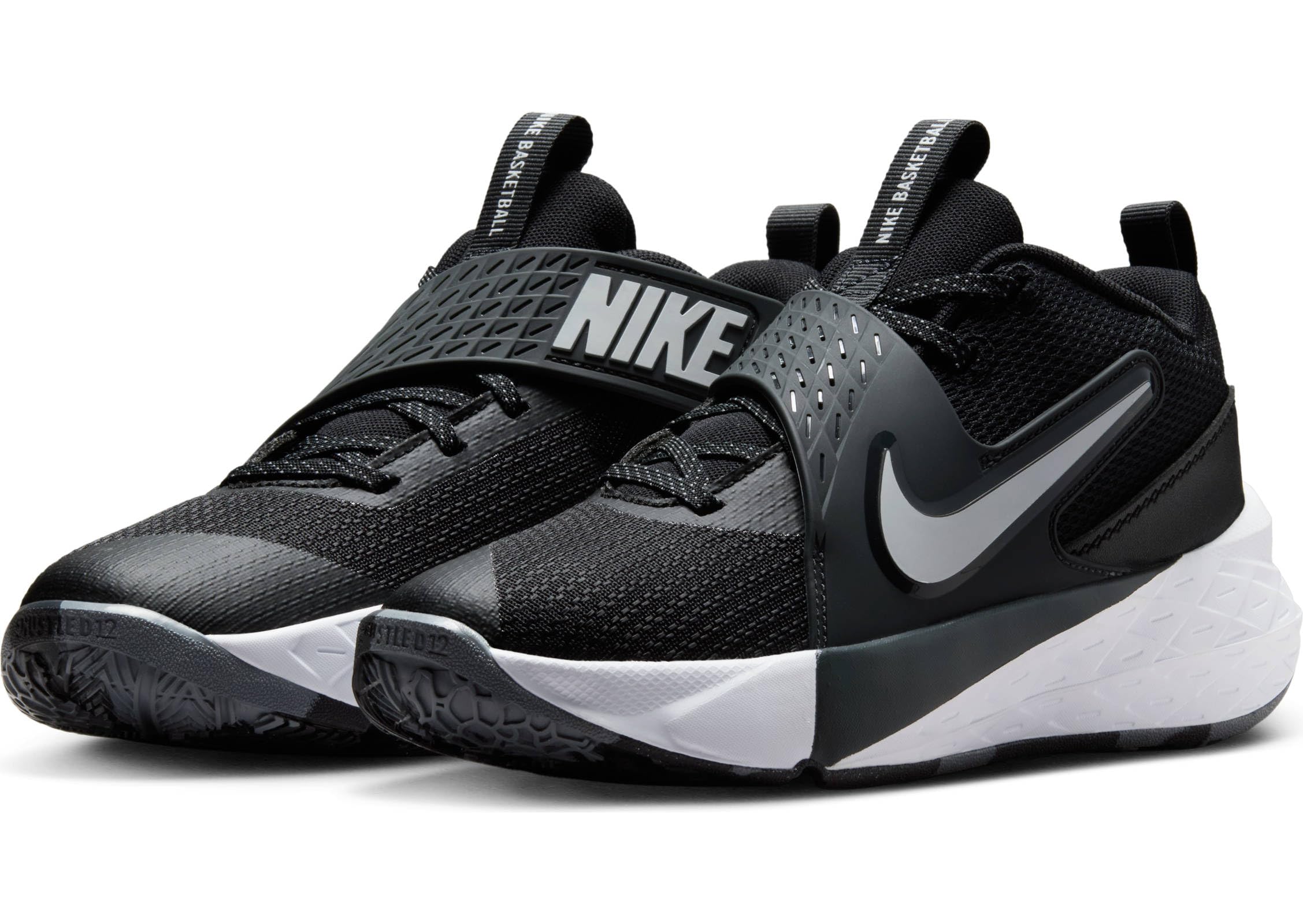 Nike Team Hustle D 12 Basketballschuh für ältere Kinder, HF6279