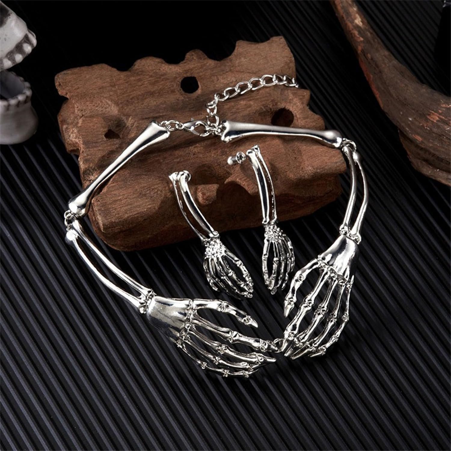 Halloween Skull Hand Necklace Earrings Set for Women Men Punk Skeleton Hand Choker Necklace Ghost Hand Earrings Gothic Jewelry Set Gifts - Image 5