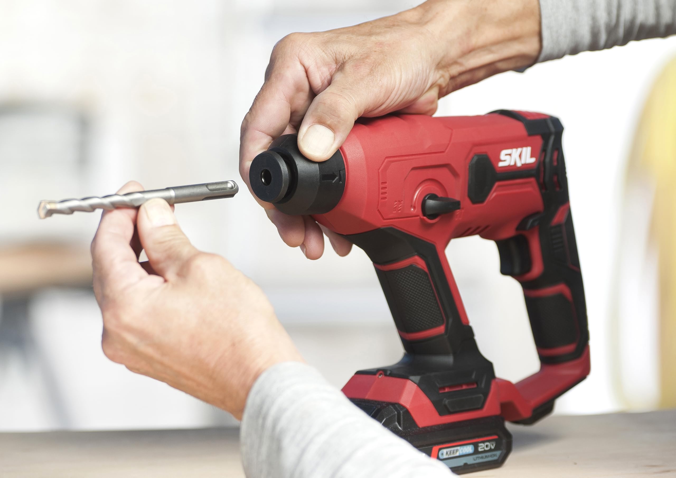 Perforateur 3810 CA Skil - Livré sans batterie - 18V