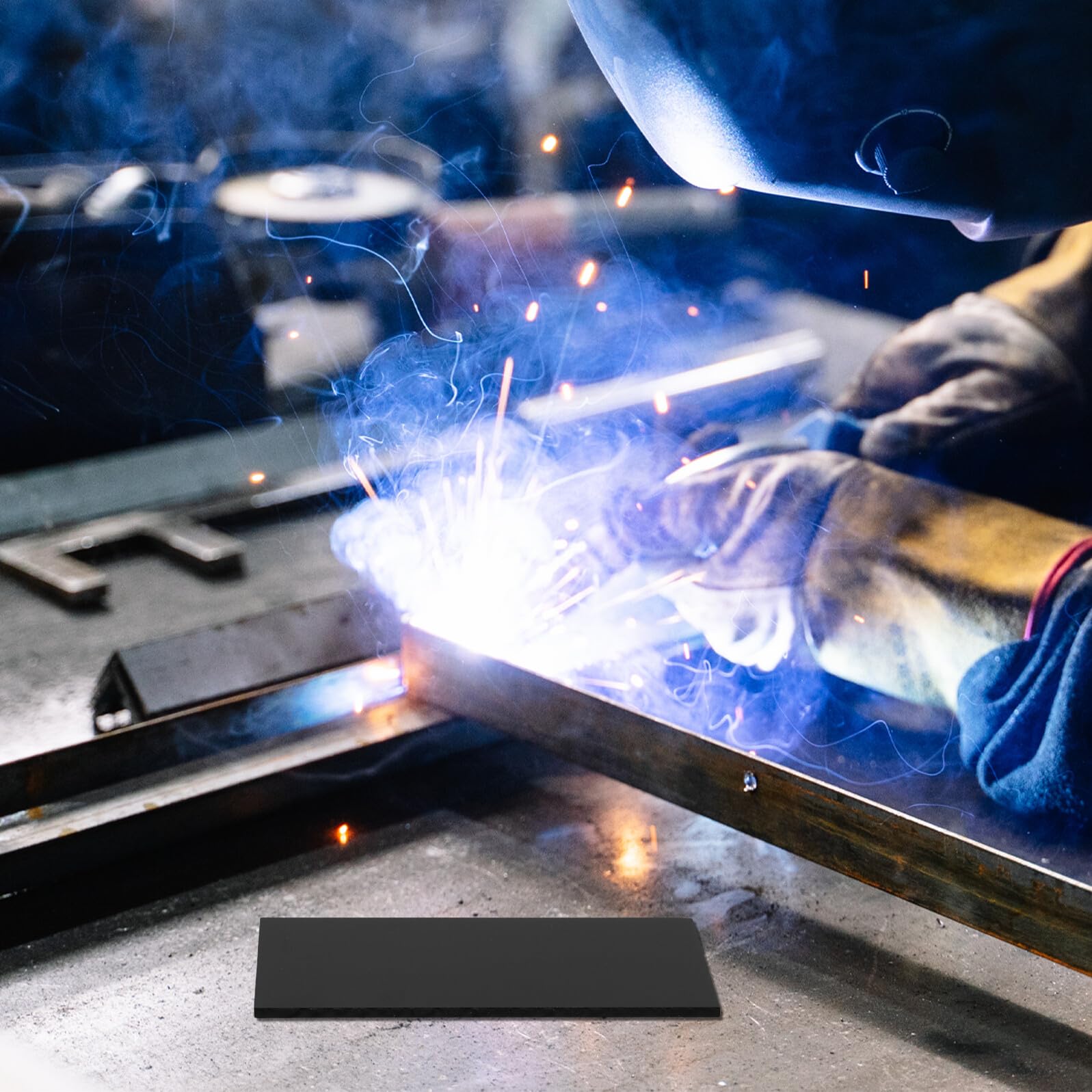 Healeved Lenti in Vetro Nero per Casco da Saldatura 40 Pezzi, Lente di Sicurezza Antiriflesso Rivestimento UV e Antigraffio, Compatibili Caschi da Saldatura per Uso Industriale e