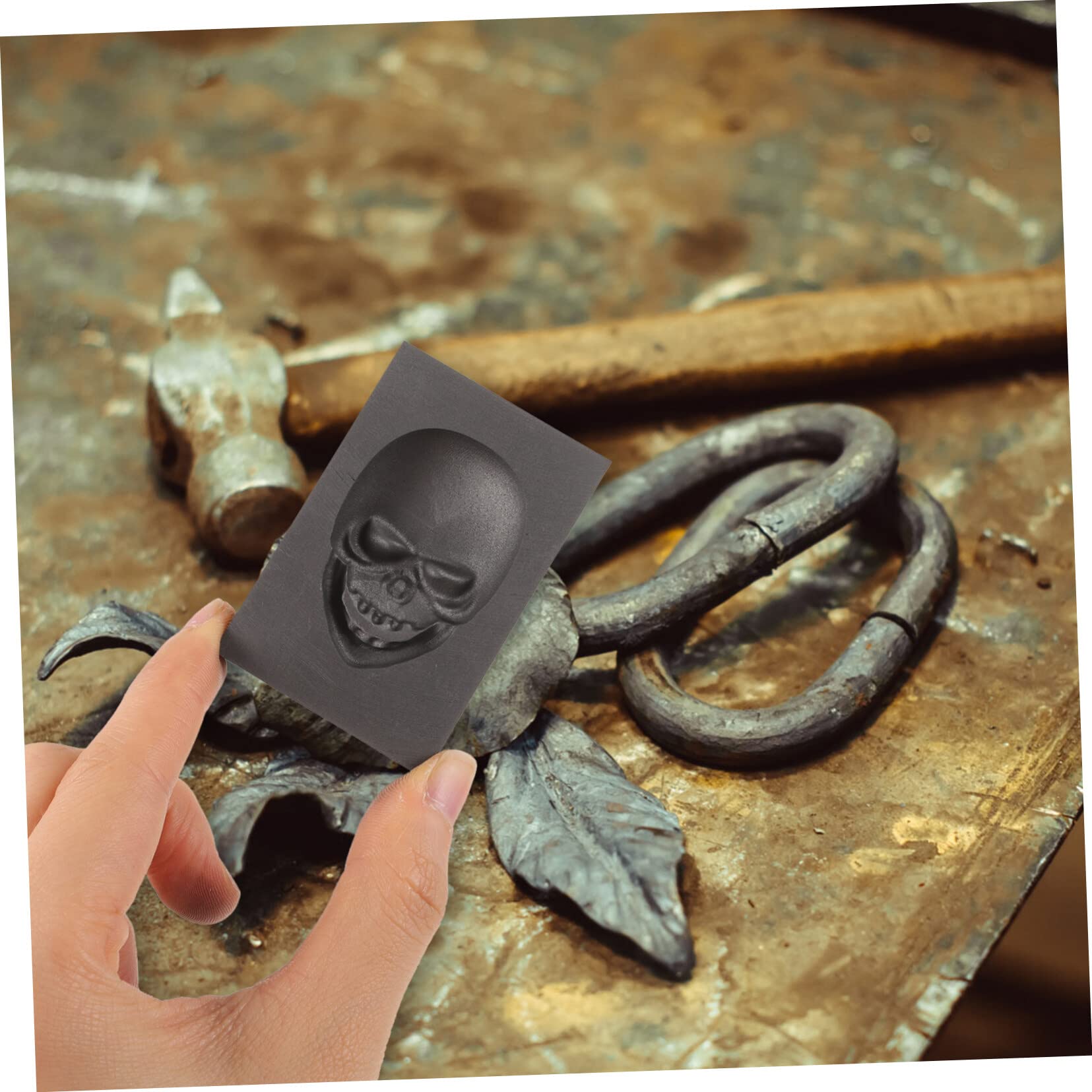 Cabilock Molde de Lingotes de Grafito Forma de Calavera Herramienta para Fundición de Grafito para Proyectos de Bricolaje y Escultura