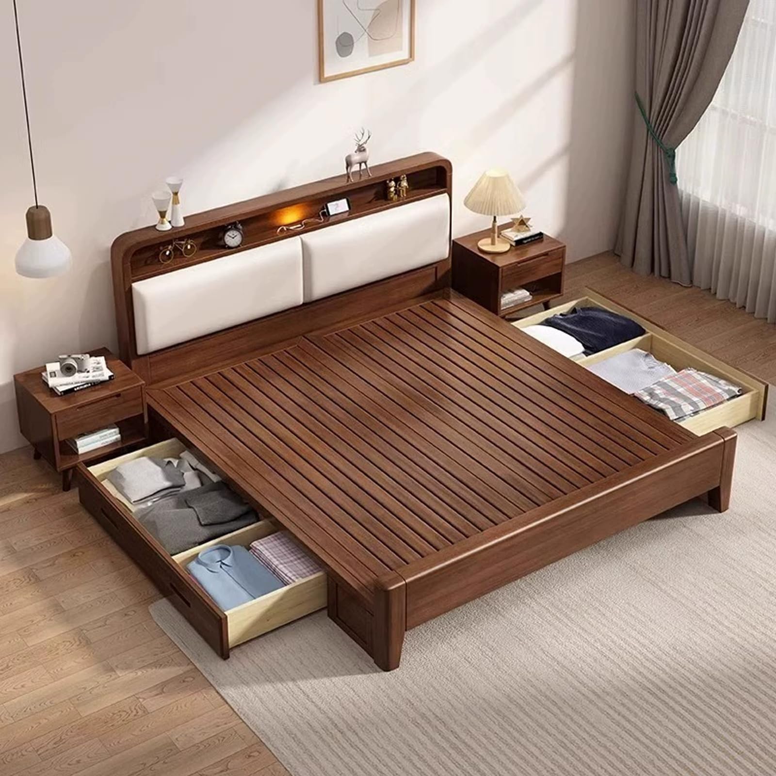 ベッド/マットレス Wooden bed with mattress