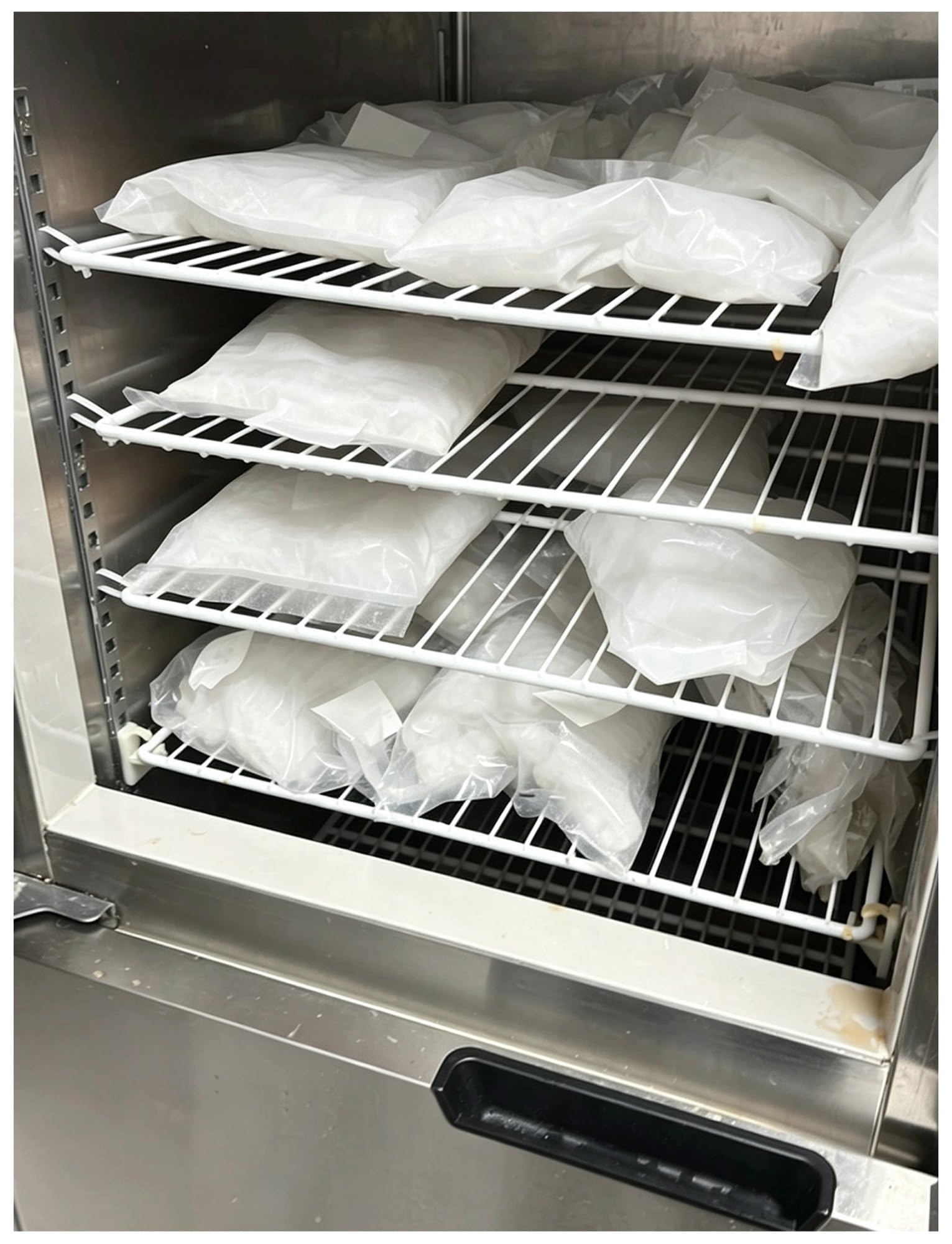 Estante inox para frigorífico, congelador y vitrina refrigerada | Organizador de rejilla con varios tamaños, estructura resistente y fácil limpieza(1.97ft x 1.64ft/60cm x 50cm)