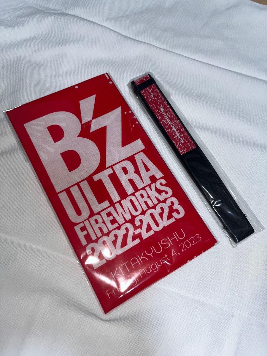 Amazon.co.jp: B'z ULTRA FIREWORKS 扇子&タオルセット （RED
