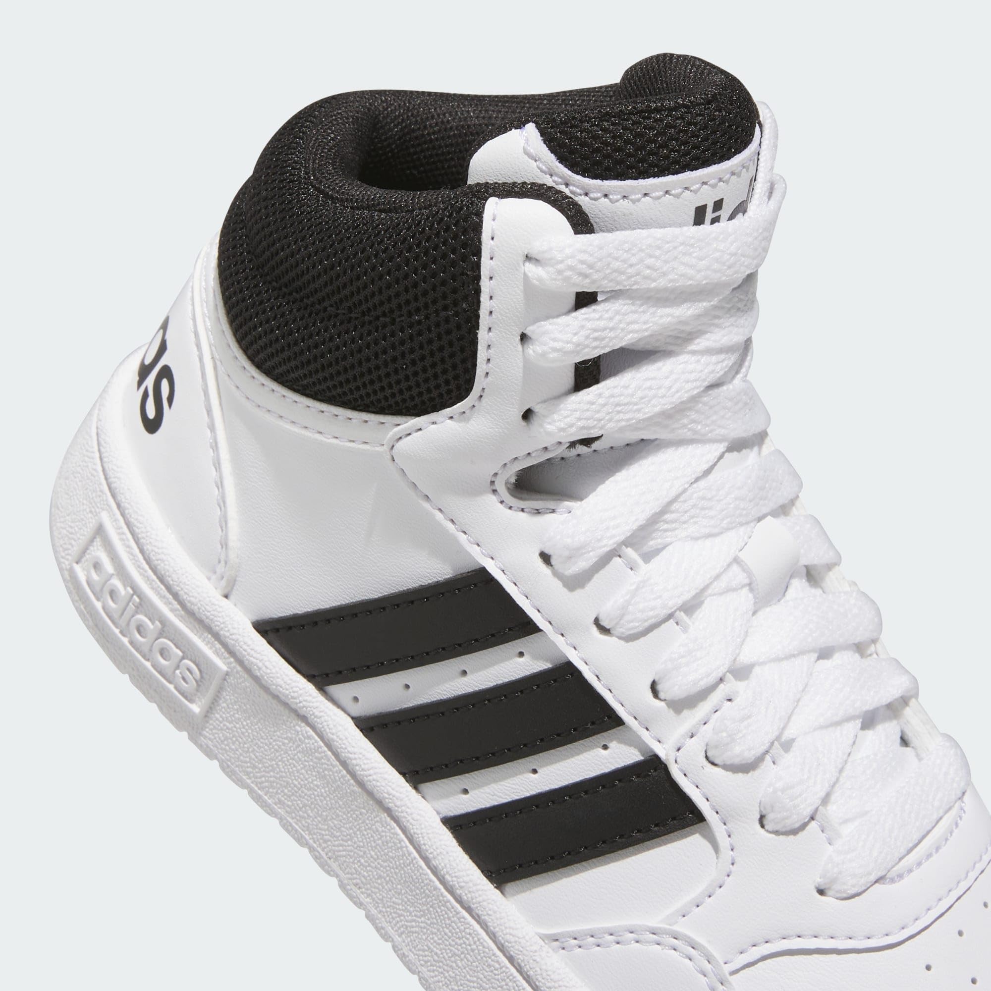 adidas Kids' Chaussure Hoops Mid
