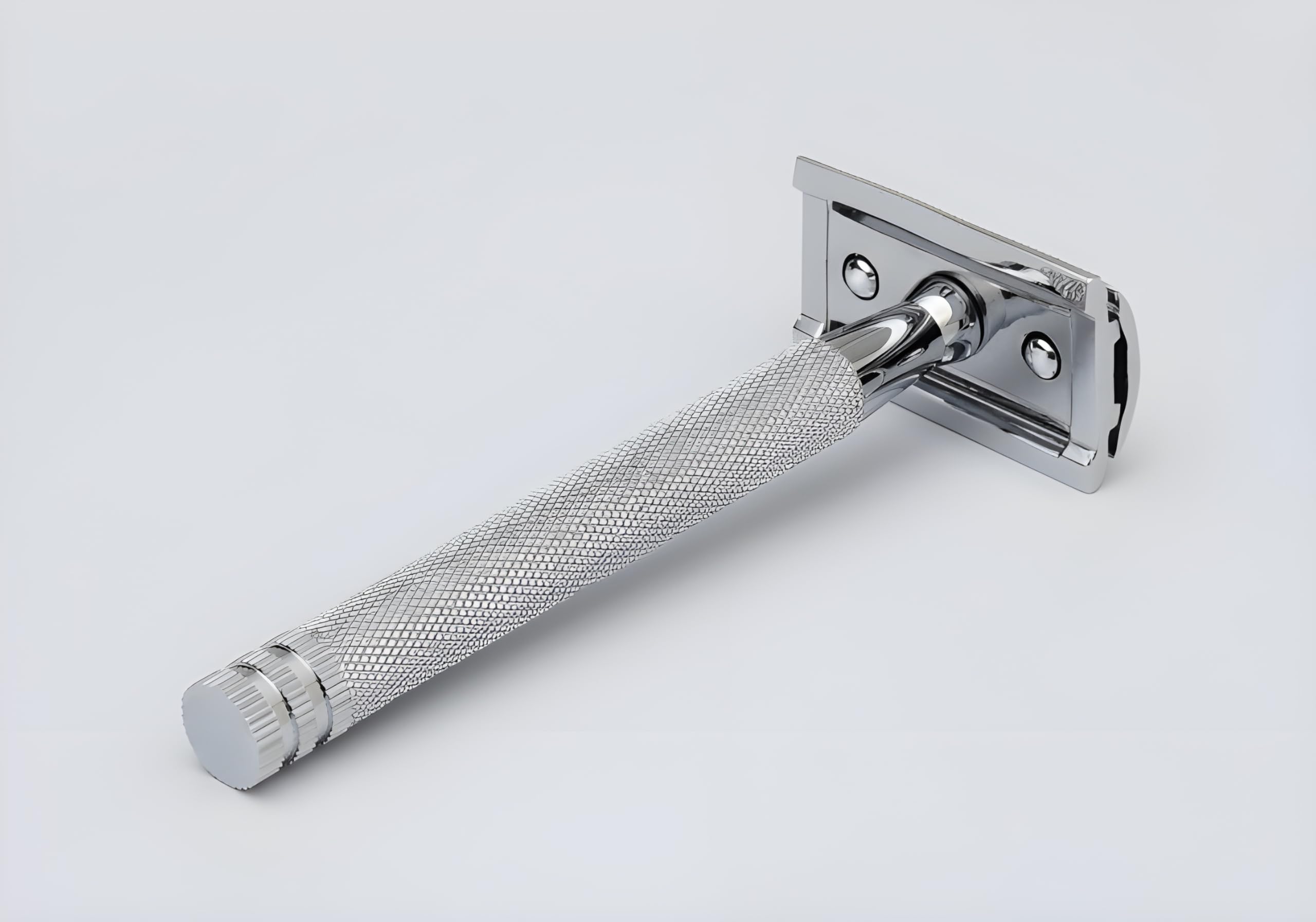 Pristine Shaving Double Edge Safety Razor For Men CROME PLATING (Close Comb) - Image 2 thumbnail