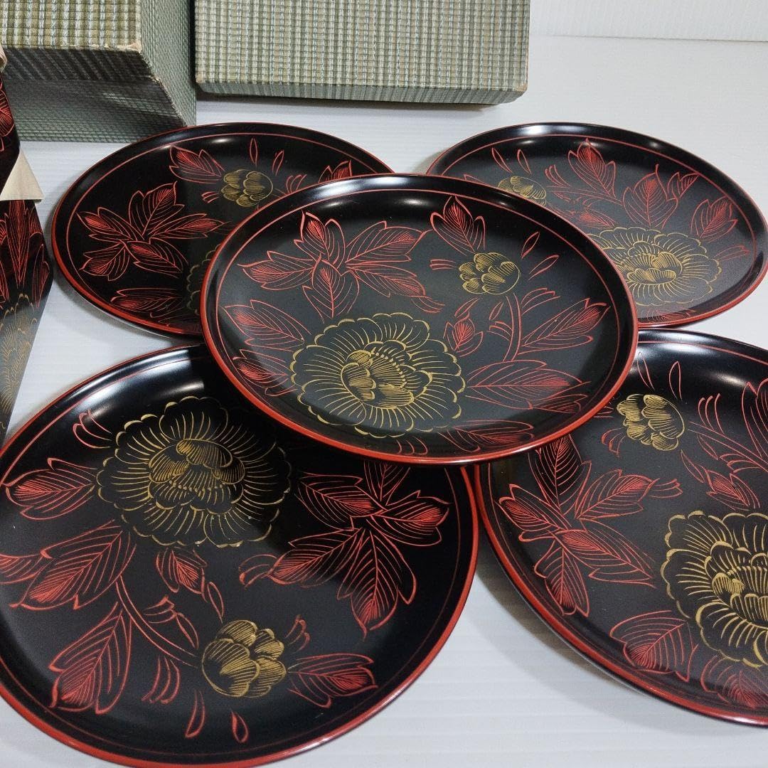 輪島塗 2段重箱 布着本堅地 菊彫り詰め沈金 木製 輪島塗 沈金