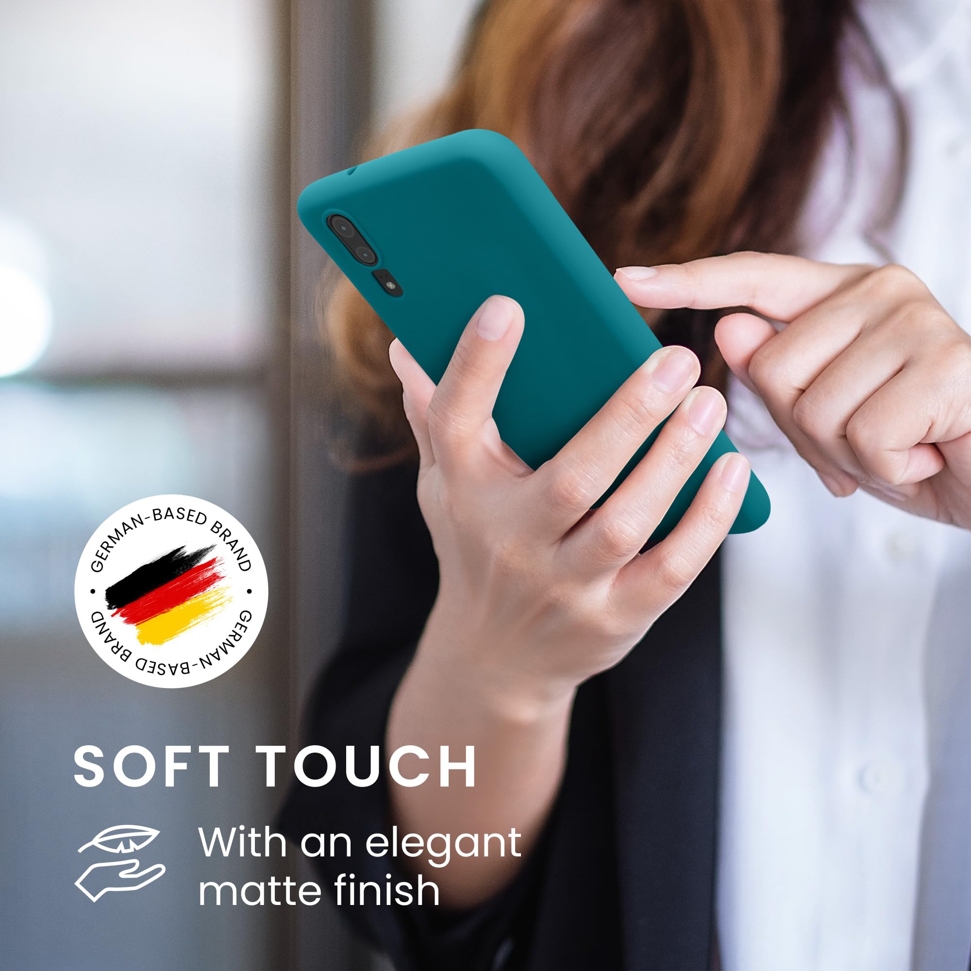 kwmobile Case for Huawei P20 Case - Soft Cover - Shockproof TPU Material - Wireless Charging - Teal Matte - Image 4