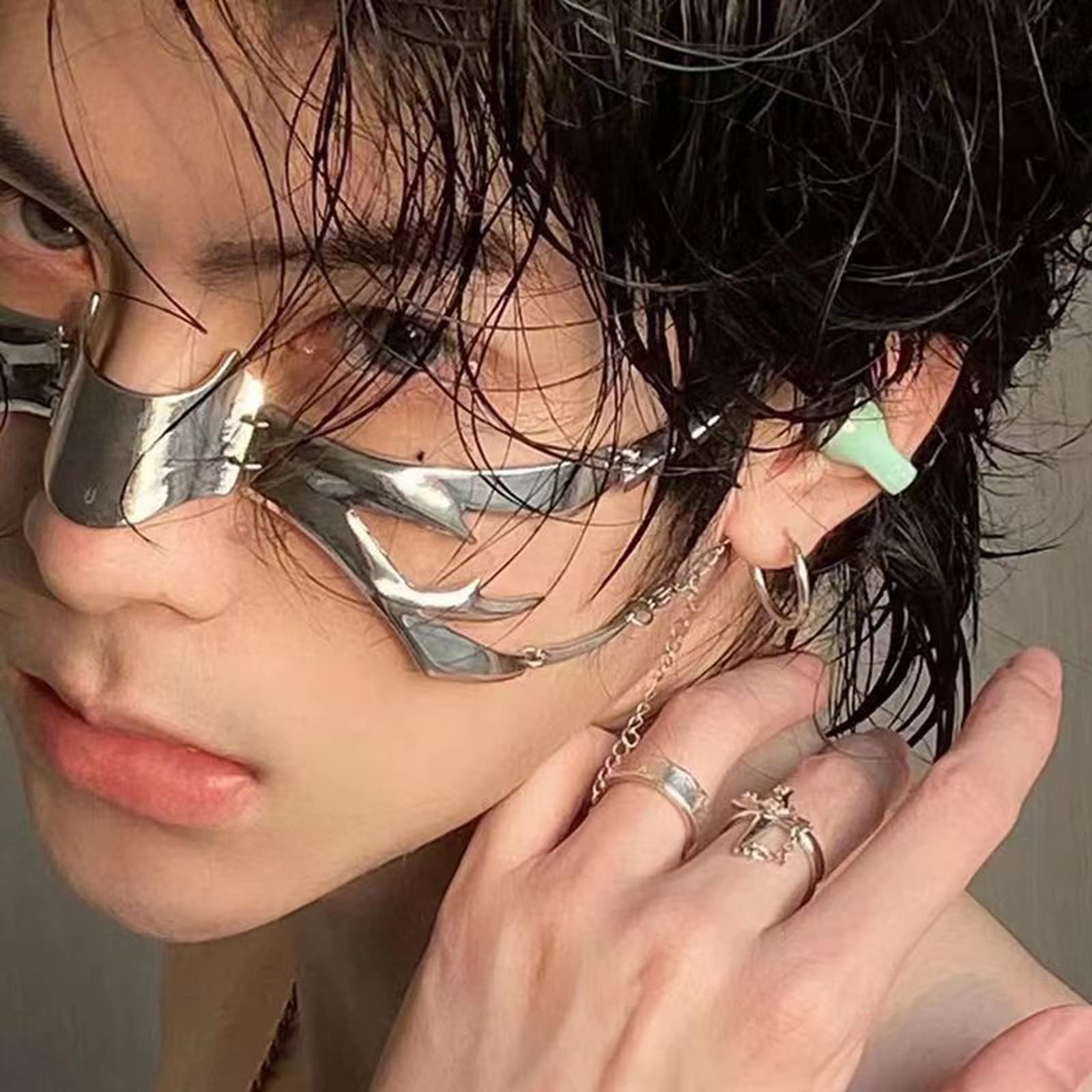 Eddie Munson Punk Mechanical Mask for Women-Irregular Metal Face Accessories-Halloween Party Prom Mask for Women Men