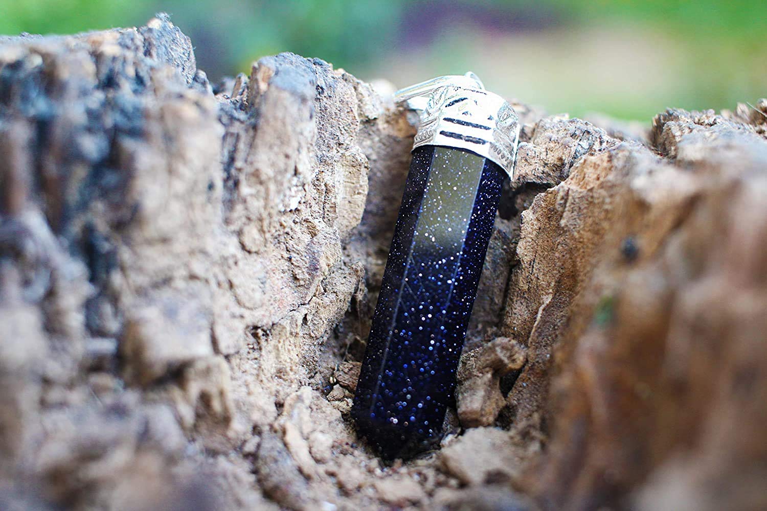 Blue Sunstone Crystal Healing Pendant - For Throat Chakra | Attracts Fame, Success, Recognition. Provides Composure. Stabilize Emotions. Helps To Calm & Focus Mind. Increases Telepathic Communication