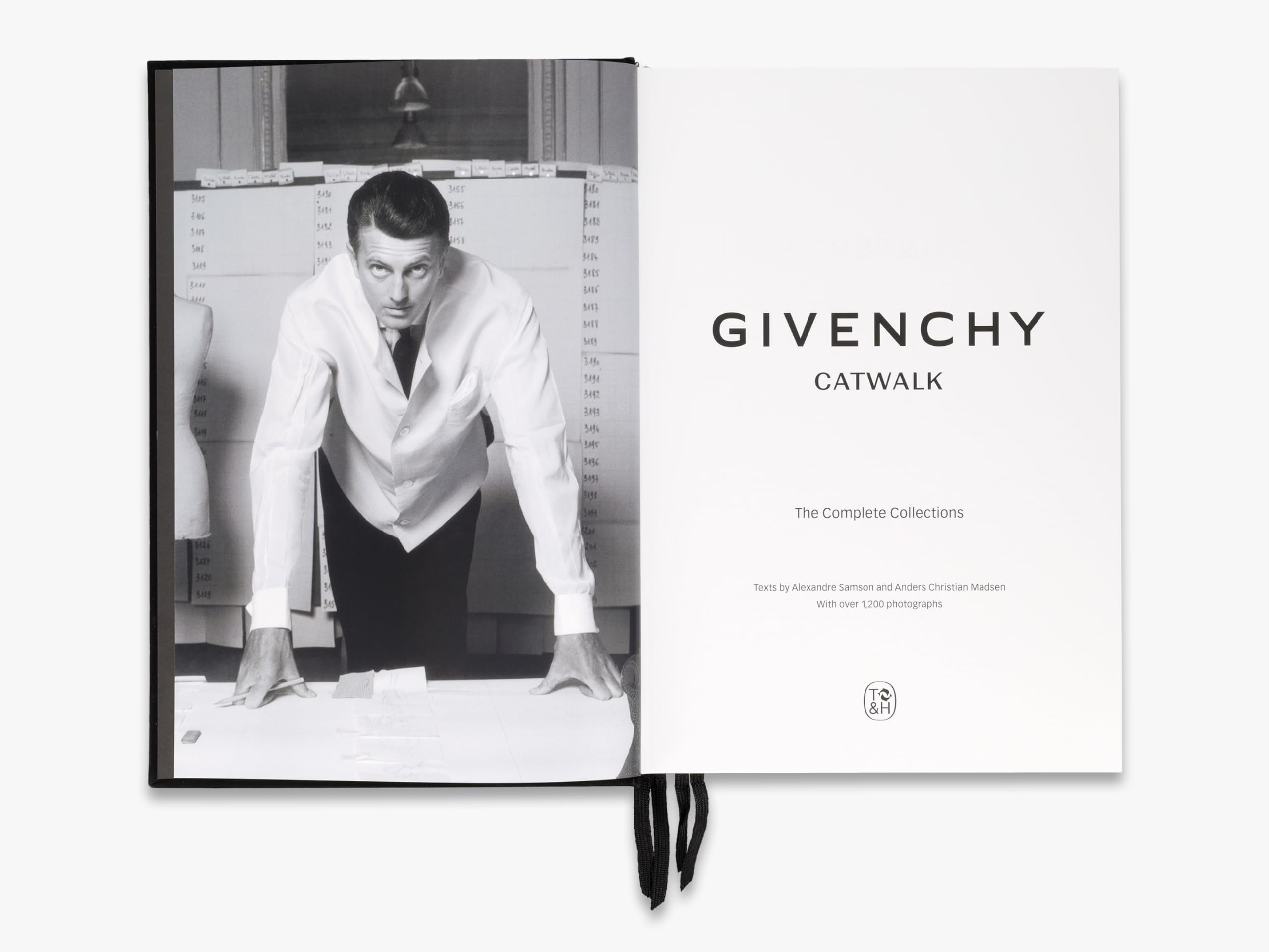 Catwalk: Givenchy: The Complete Collections: The Complete Collections: Official and Authorized