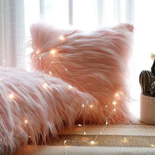 Miniatura 7 de OurWarm Juego de 2 fundas de almohada esponjosas de piel rosa de 18 x 18 pulgadas, fundas de almohada de piel sintética de lujo estilo merino,
