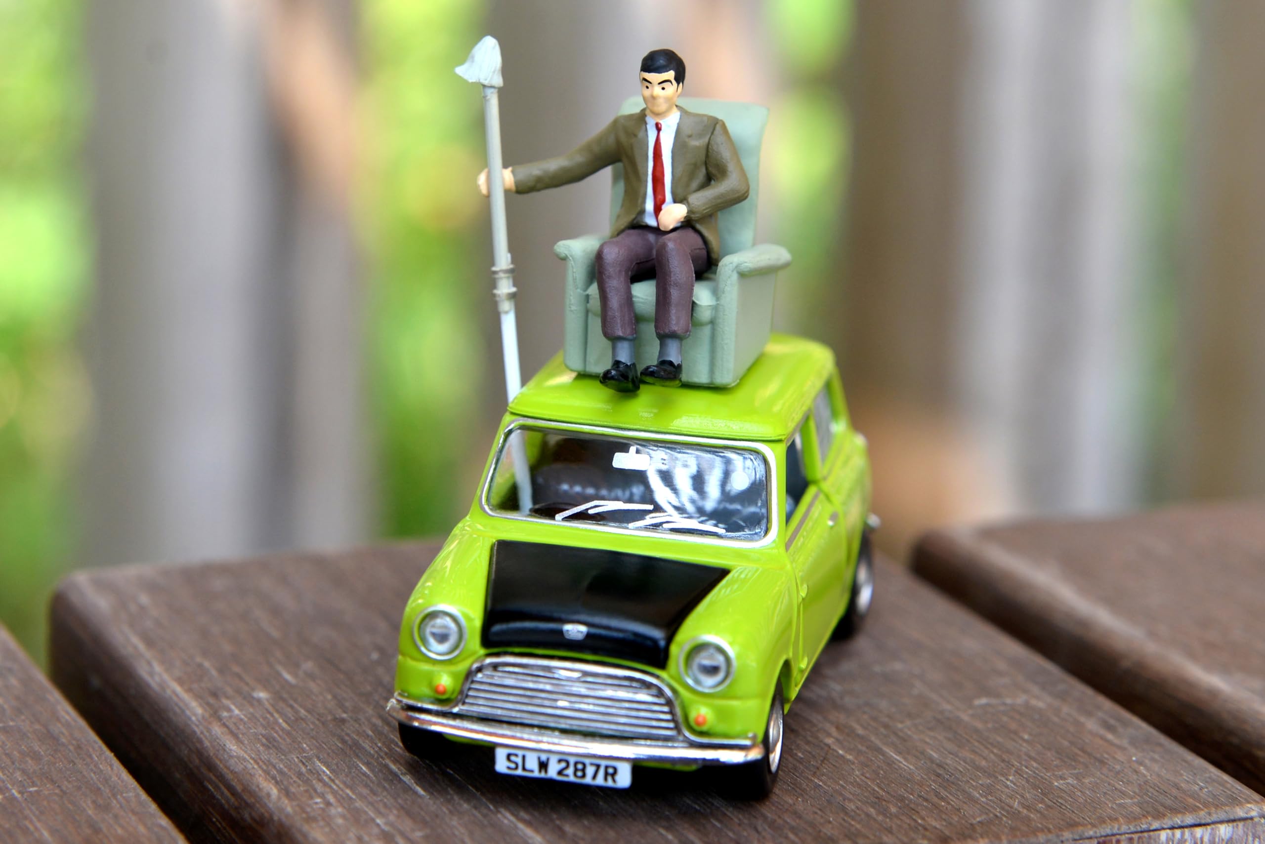 Amazon | Tiny City 1/50 Mr.ビーン ミニ セット ソファー付き ダイ