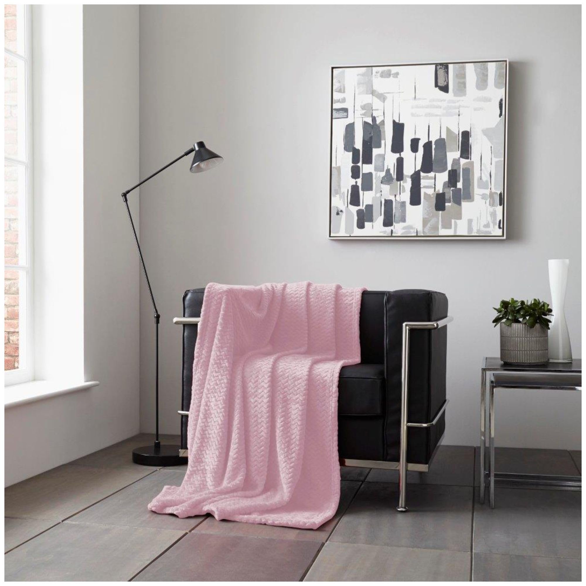 VELVETIO Comfy Wave Fleece Throw, Lightweight 100% Polyester Sherpa Warm Sofa Bed Blanket, Ultra Soft Cuddly Extra Large Armchair Blankets, 150 x 200cm, Blush Pink