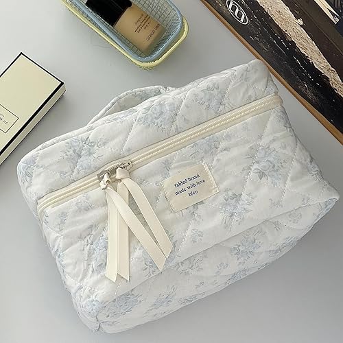 Miniatura 2 de Juoxeepy Bolsa de maquillaje acolchada de algodón floral, bolsa de cosméticos Jolly House Neceser Coquette Estético Bolsa de maquillaje Cosméticos,