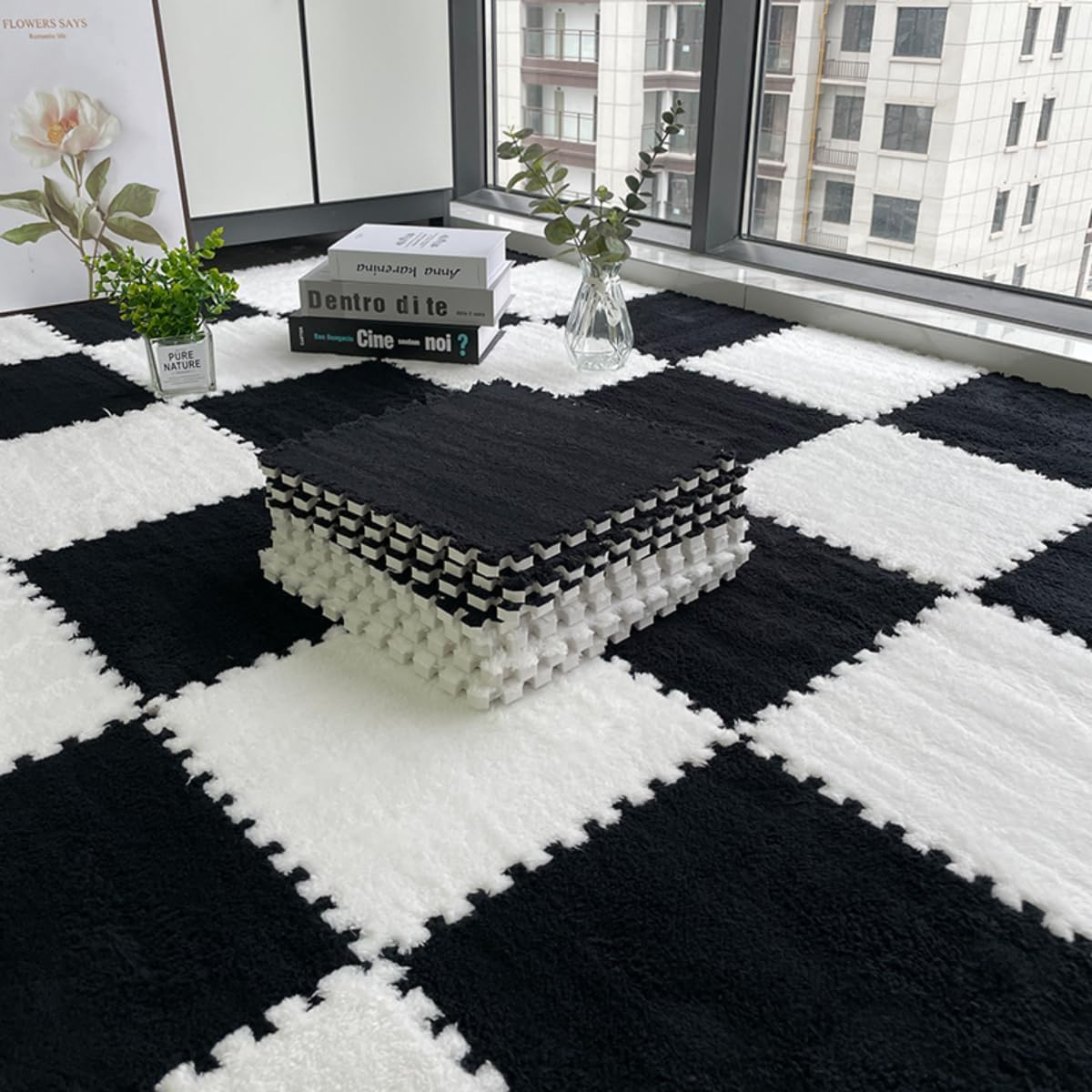 10Pcs 30x30x1cm Plush Foam Puzzle Area Rug, Soft Interlocking Carpet Mats for Bedroom Nursery Playroom Gym Yoga,Cuttable Floor Mat (Black White)