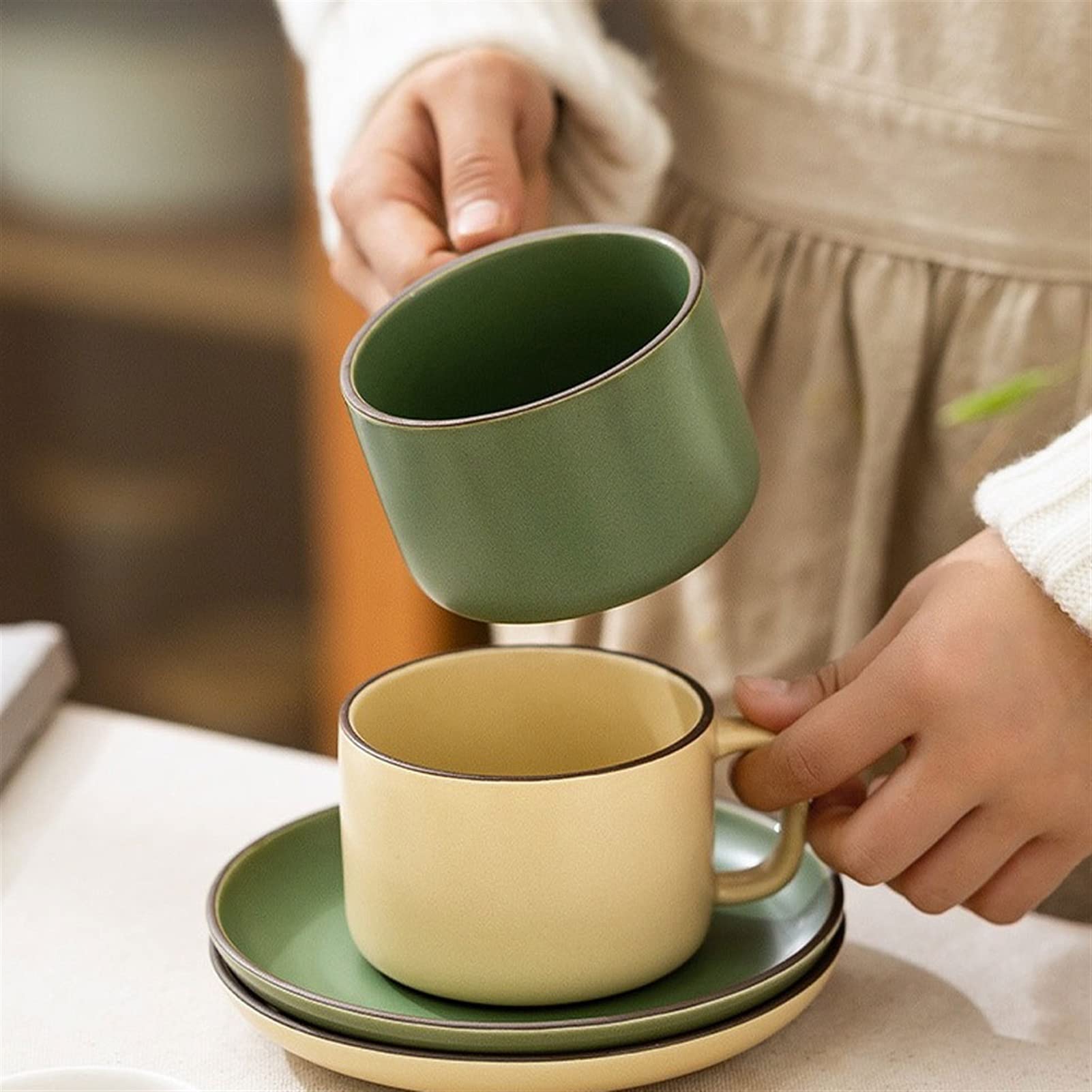 Taza de té de porcelana con asa, juego de 17 onzas, apta para microondas y lavavajillas, taza ancha (A) (B)