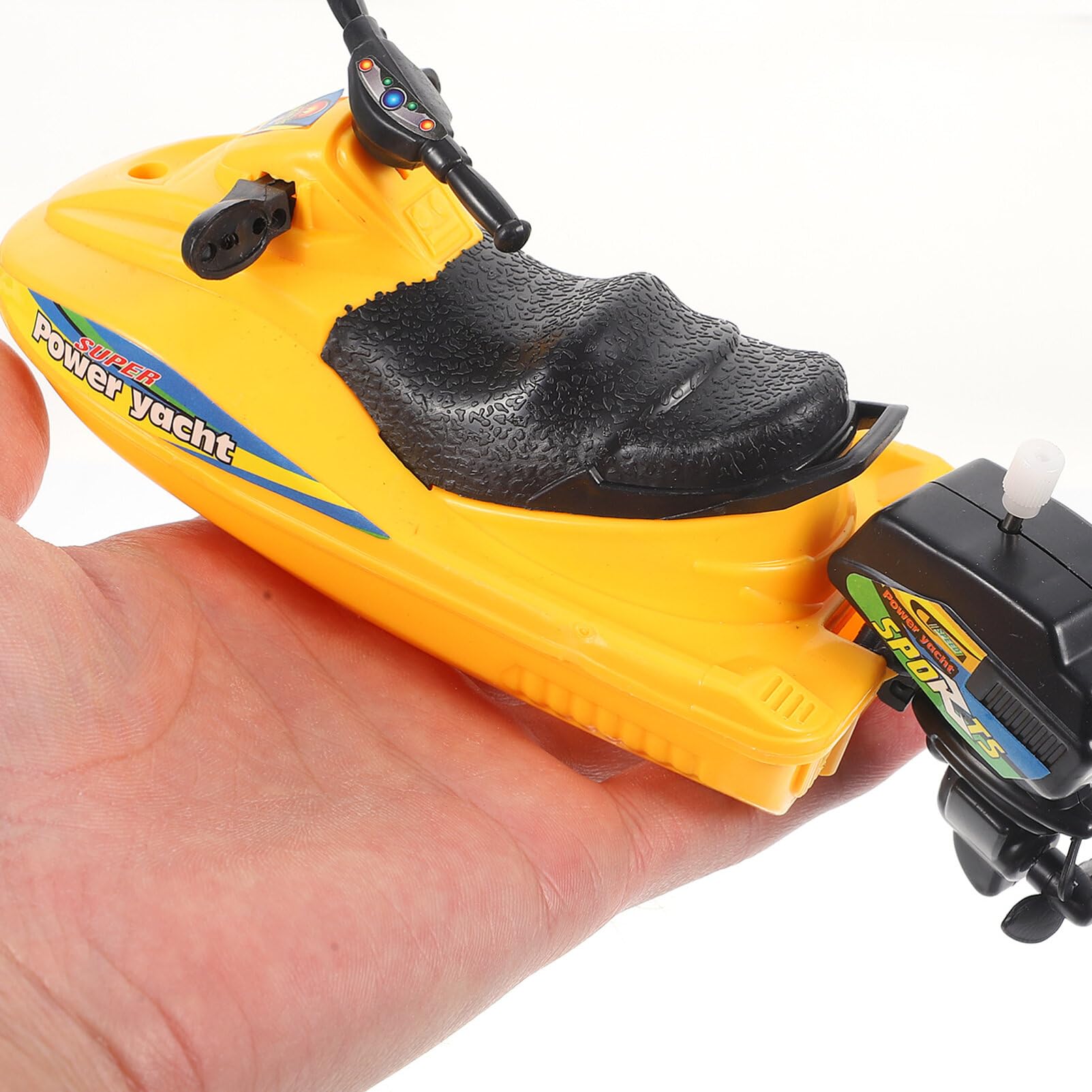 Wind-up Toy Boats For Kids In Vibrant Colors And Fun Designs