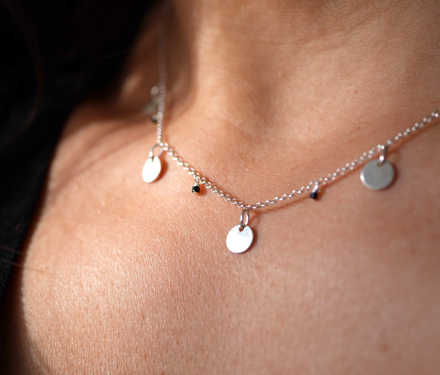 Collier cinq médailles - collier argent massif 925 - cercles argent massif - bohème-chic - boho - collier disques -perles noir