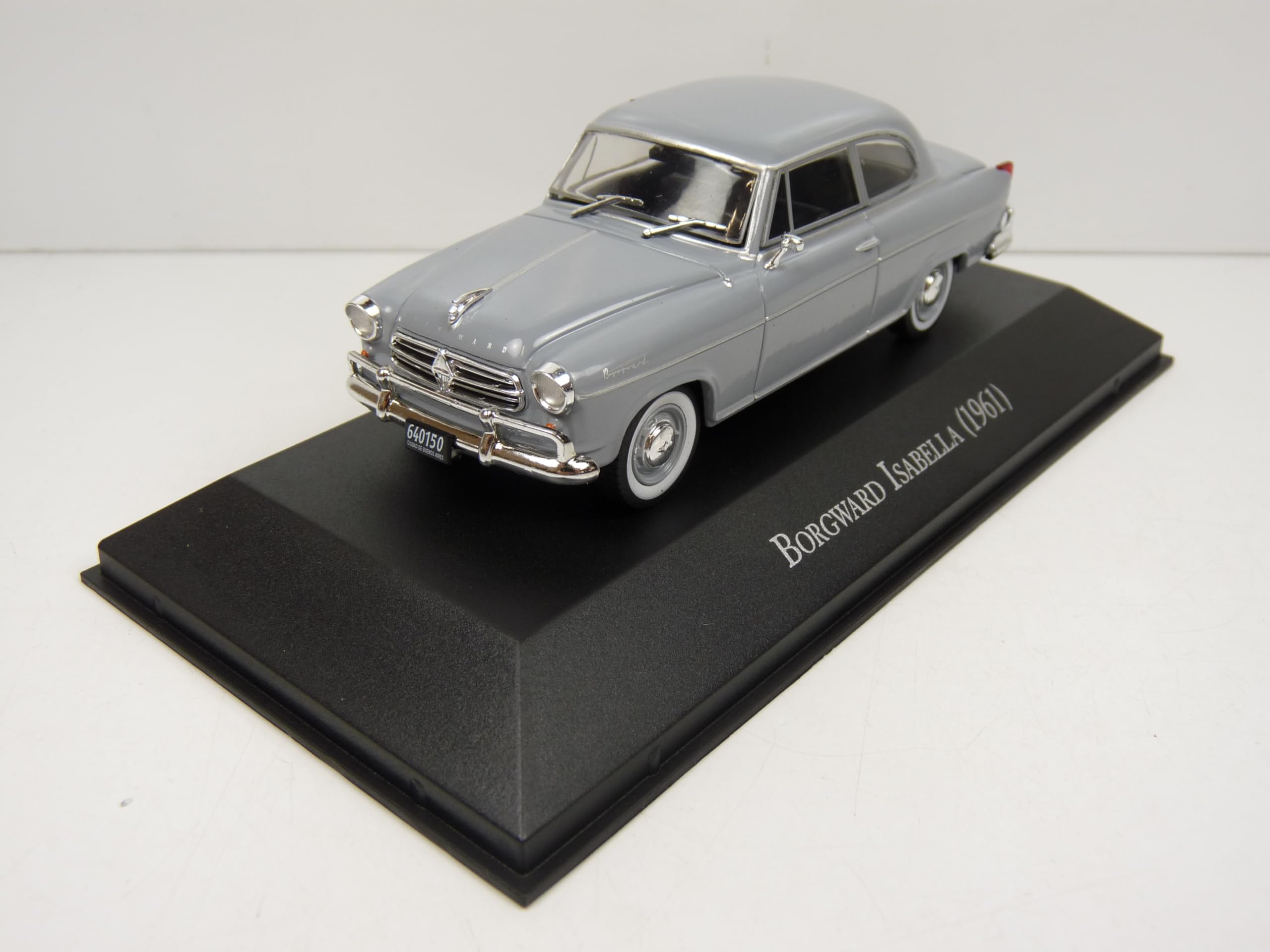 SE Modell 1/43 – Borgward Isabella Cabriolet Bleue – Miniature Occasion