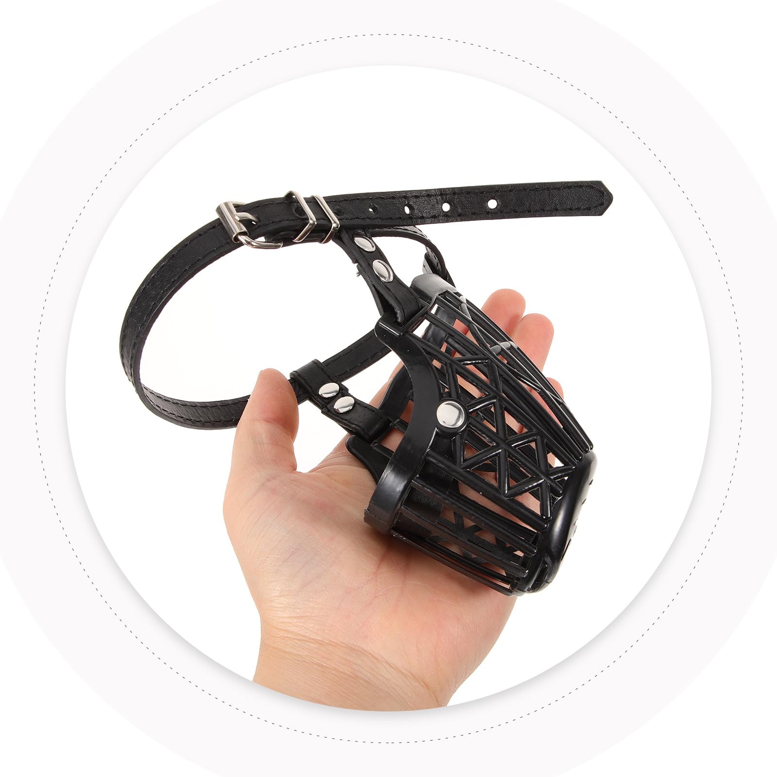 Artibetter Museruola Sicurezza Anti-morso in Plastica con Cinturino Regolabile per Cani in Pu Pelle Nero Design a Gabbia Traspirante per Cani e Animali Domestici