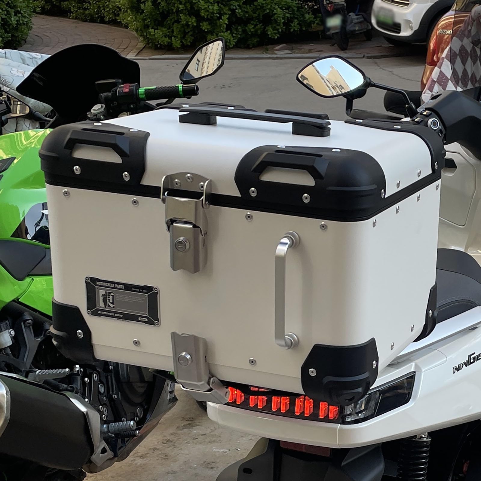 Rígido Top Case Moto Universal Impermeable 40L/45L Cofres Motoes Para Almacenamiento Cascos Aleación De Aluminio Baúl Para Motocicleta Con Cerradura De Seguridad Resistente a Caídas Y Presiones(45L)
