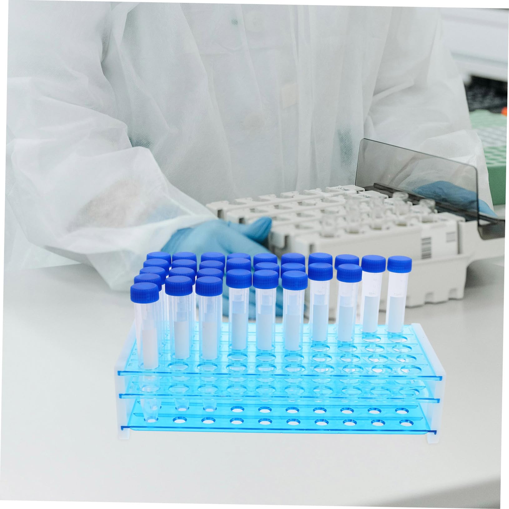 Zentrifugenröhrchen mit Schraubverschluss 100 Stück aus Kunststoff 15 Ml und 2 Abnehmbaren Reagenzglasgestellen für Labor und Wissenschaftliche Experimente